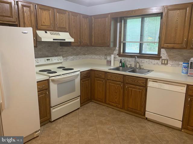 WILDEWOOD - Residential Lease