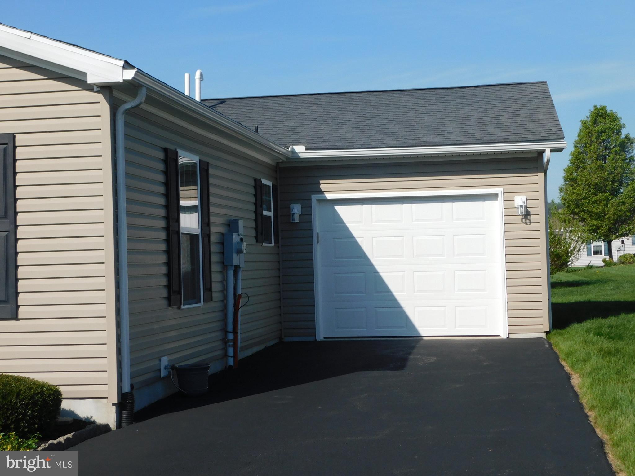 SPRING VALLEY VILLAG - Residential