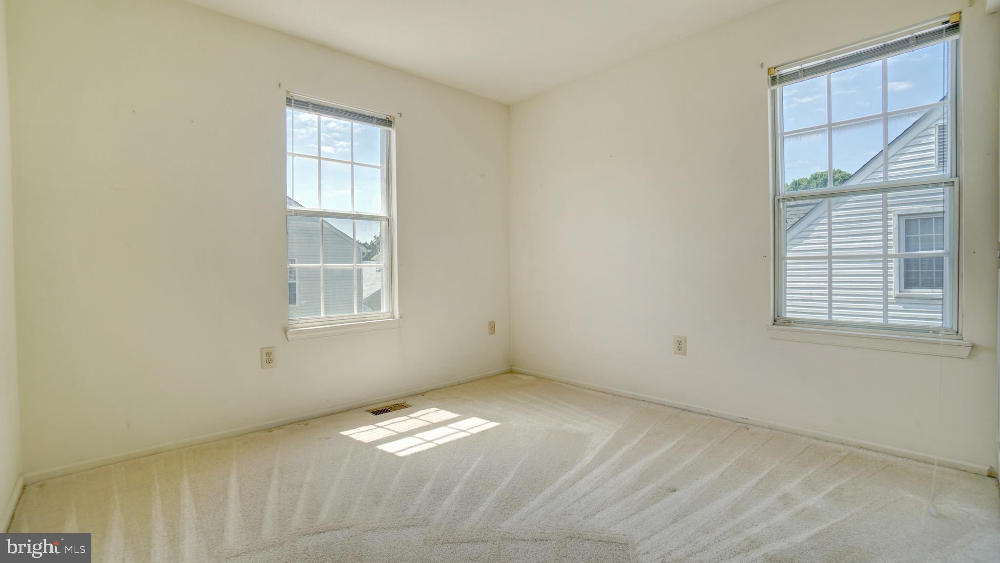 CROFTON VILLAGE - Residential