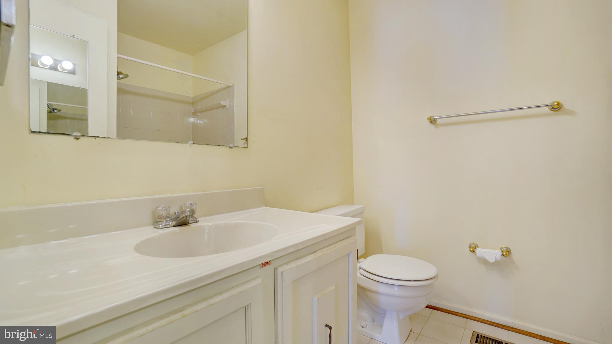 CROFTON VILLAGE - Residential