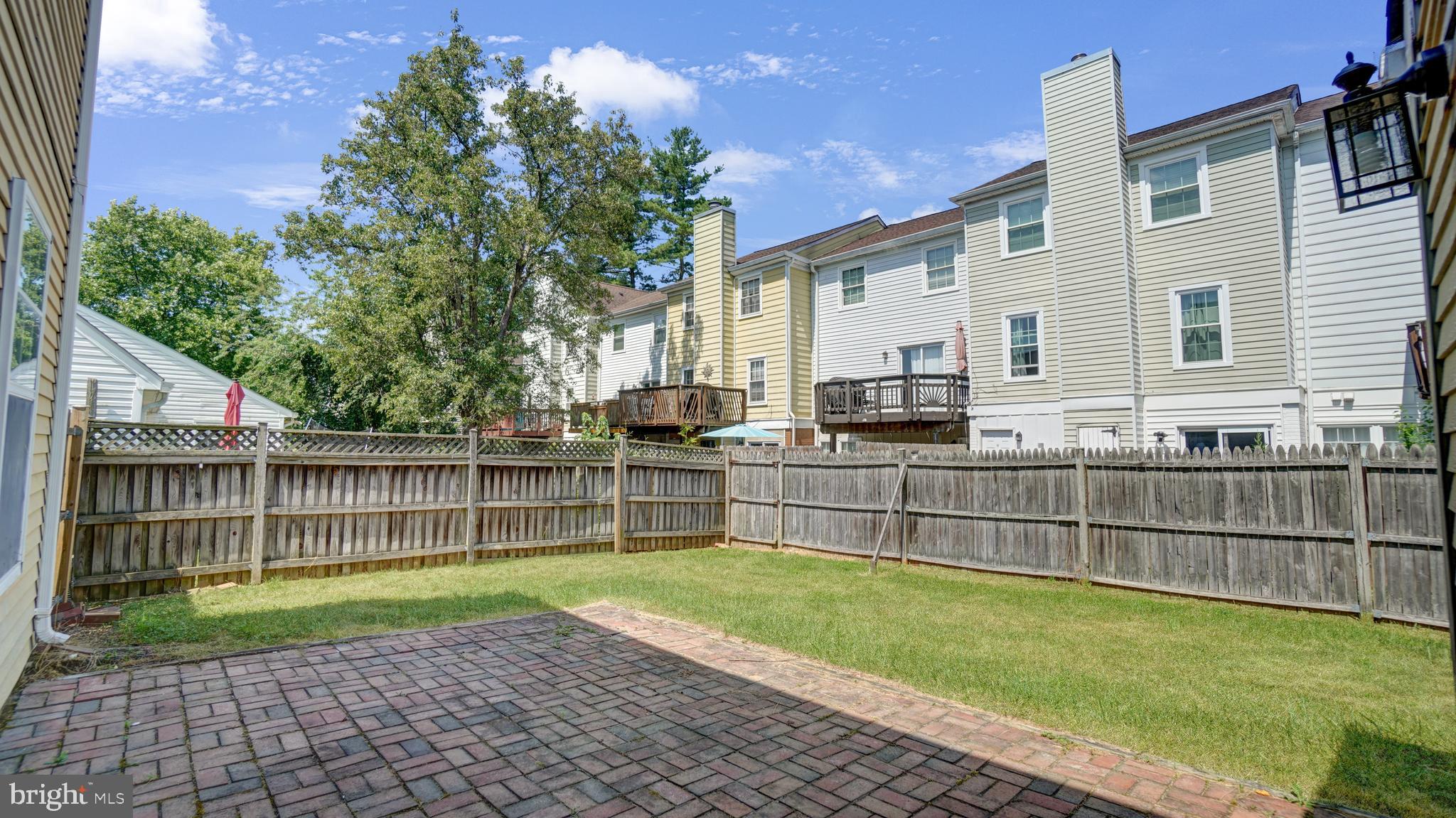 CROFTON VILLAGE - Residential