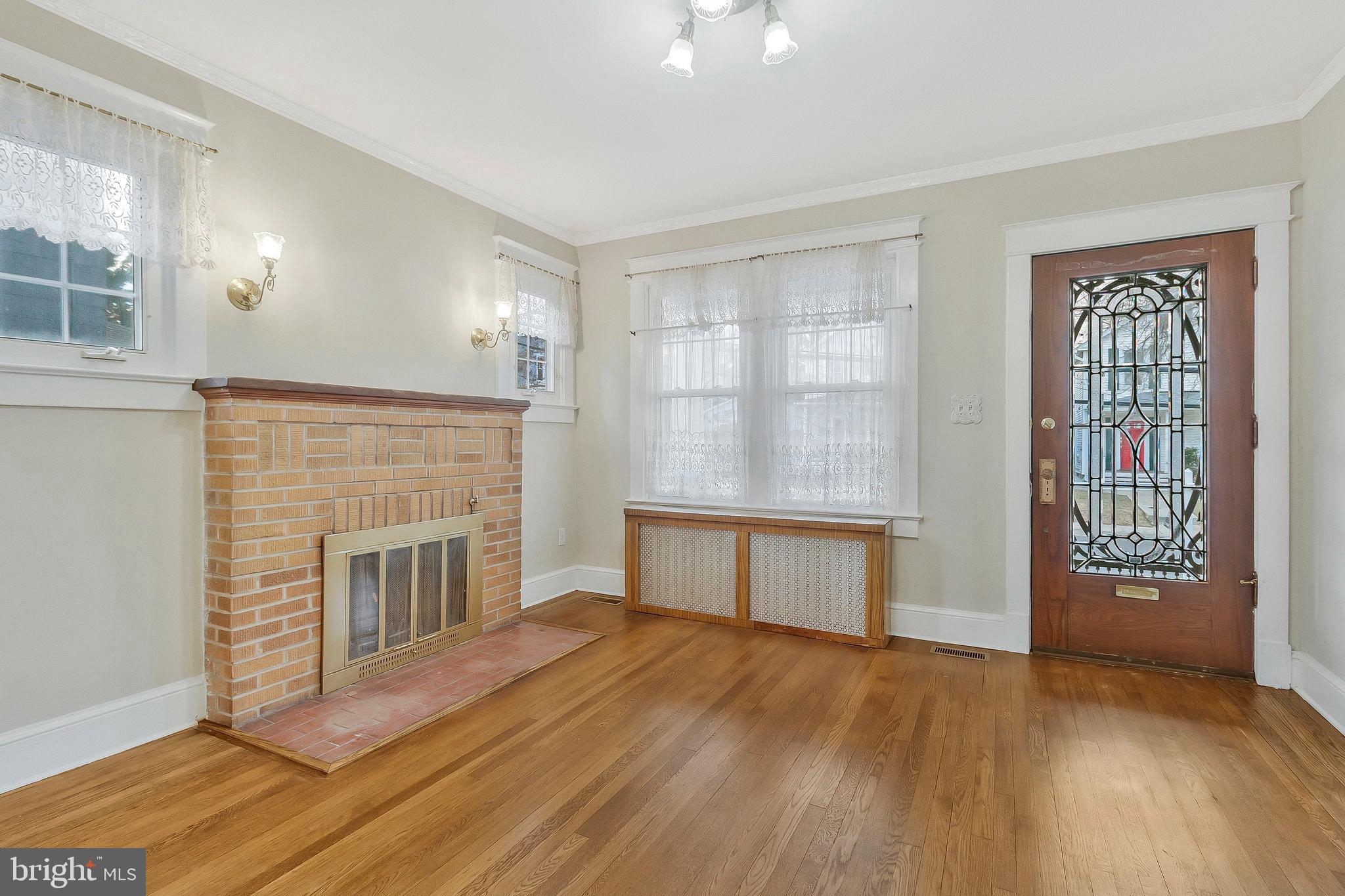 PETTITS ADDN TO HYATTSVI - Residential