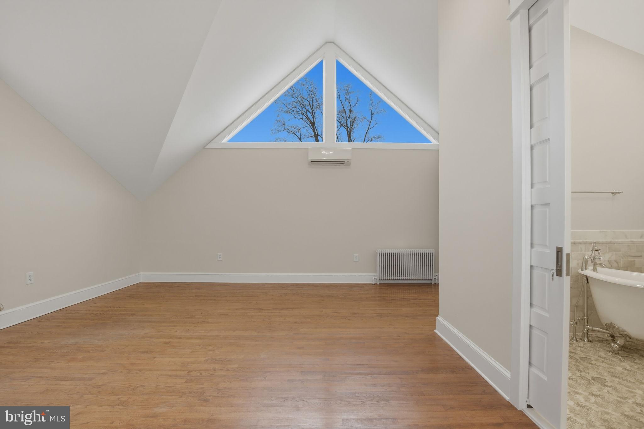 PETTITS ADDN TO HYATTSVI - Residential