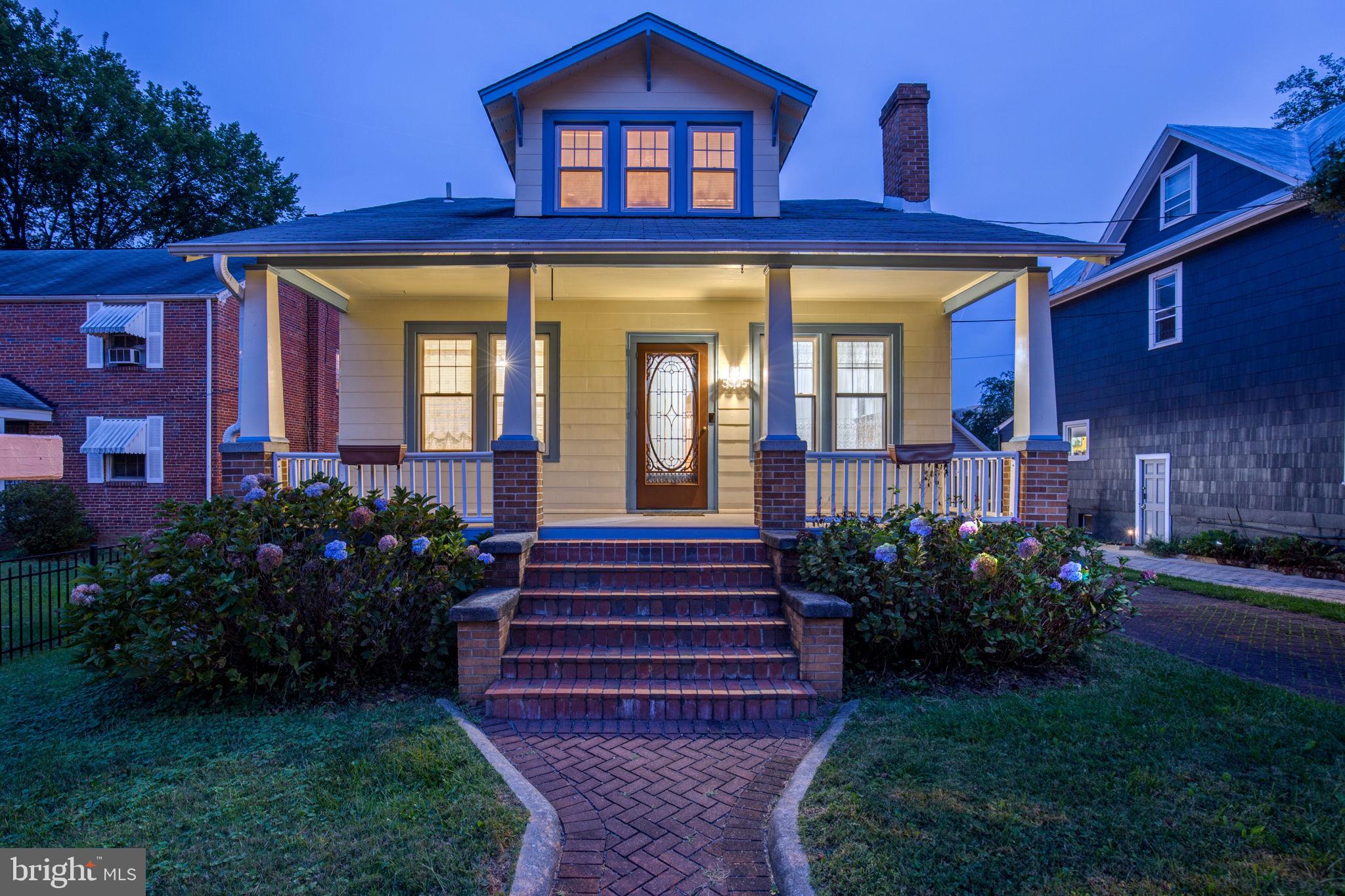 PETTITS ADDN TO HYATTSVI - Residential