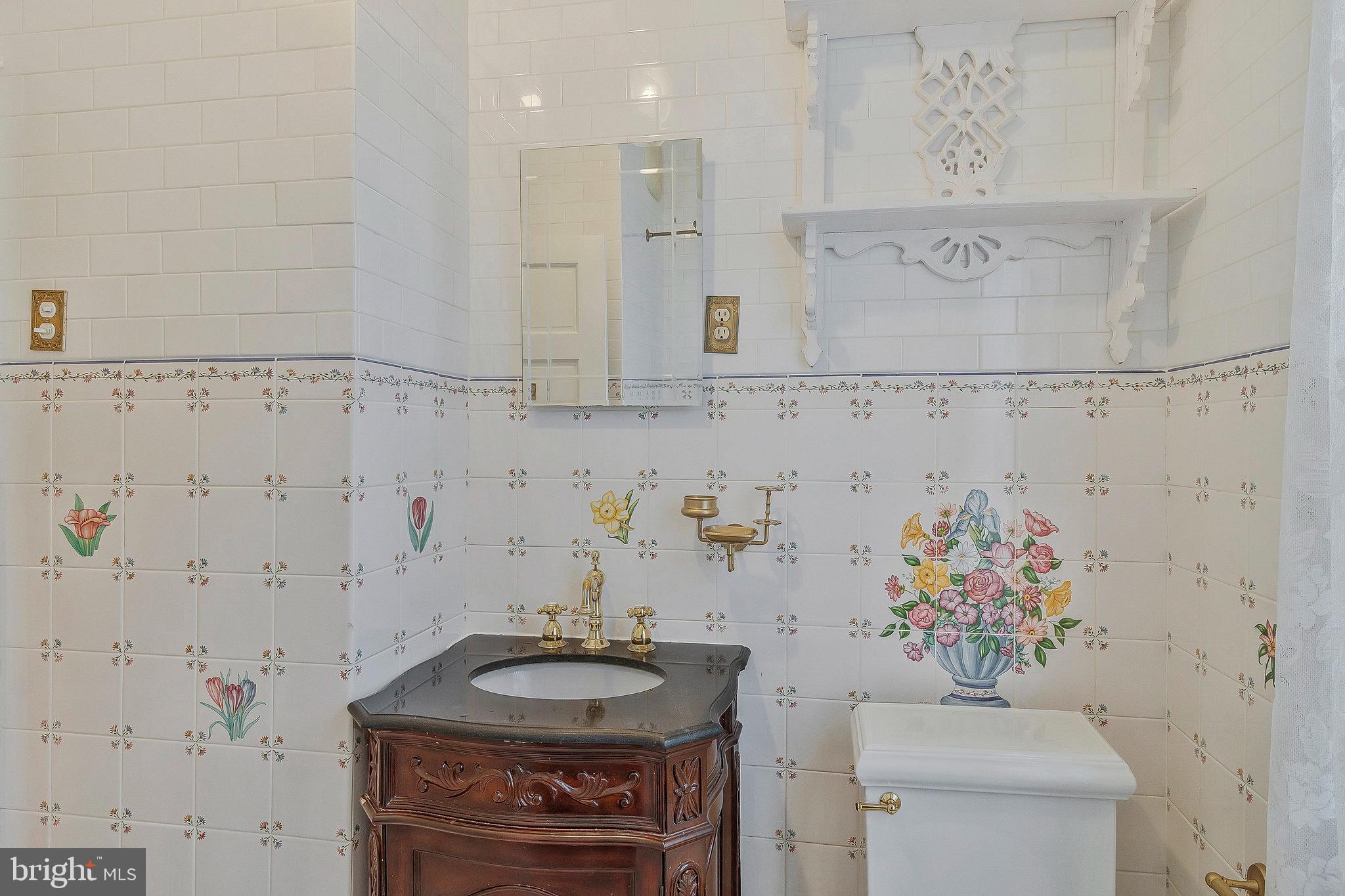 PETTITS ADDN TO HYATTSVI - Residential