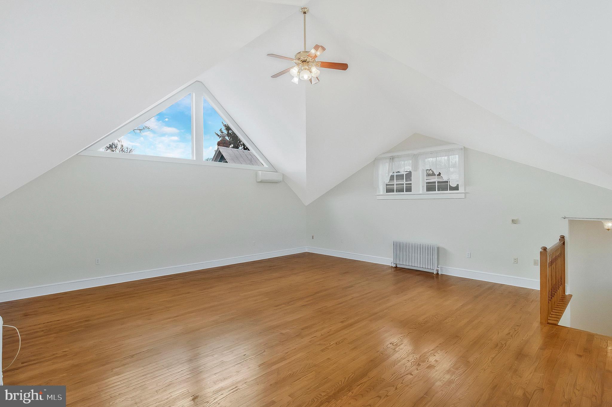 PETTITS ADDN TO HYATTSVI - Residential