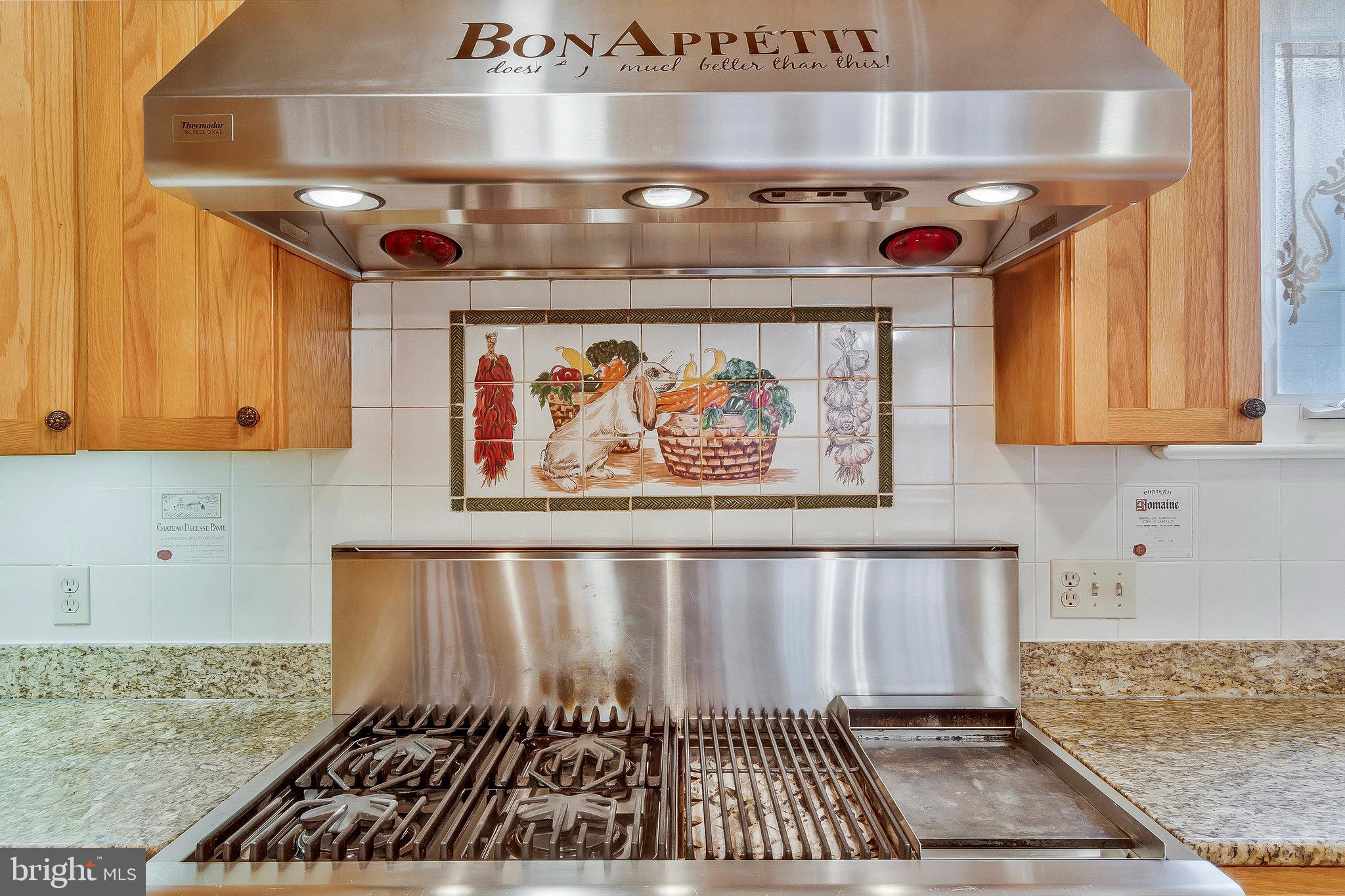 PETTITS ADDN TO HYATTSVI - Residential