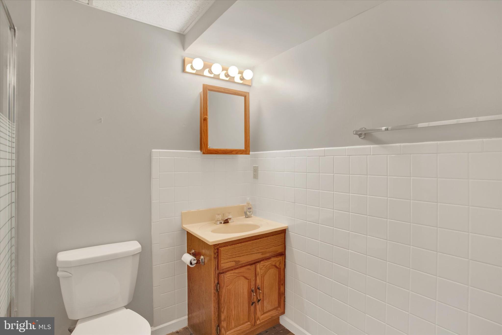 VILLAGE OF OAK GROVE - Residential