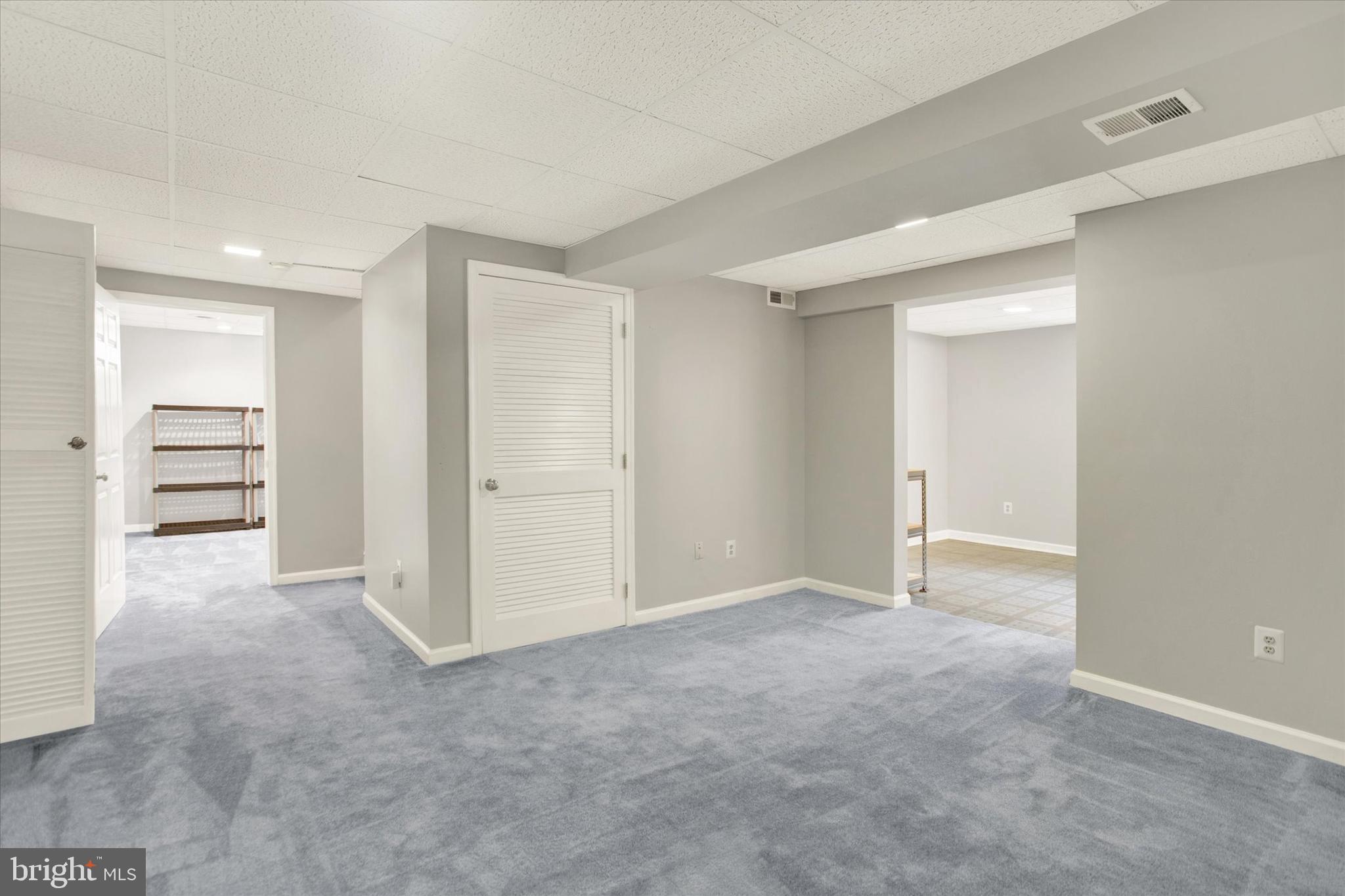 VILLAGE OF OAK GROVE - Residential