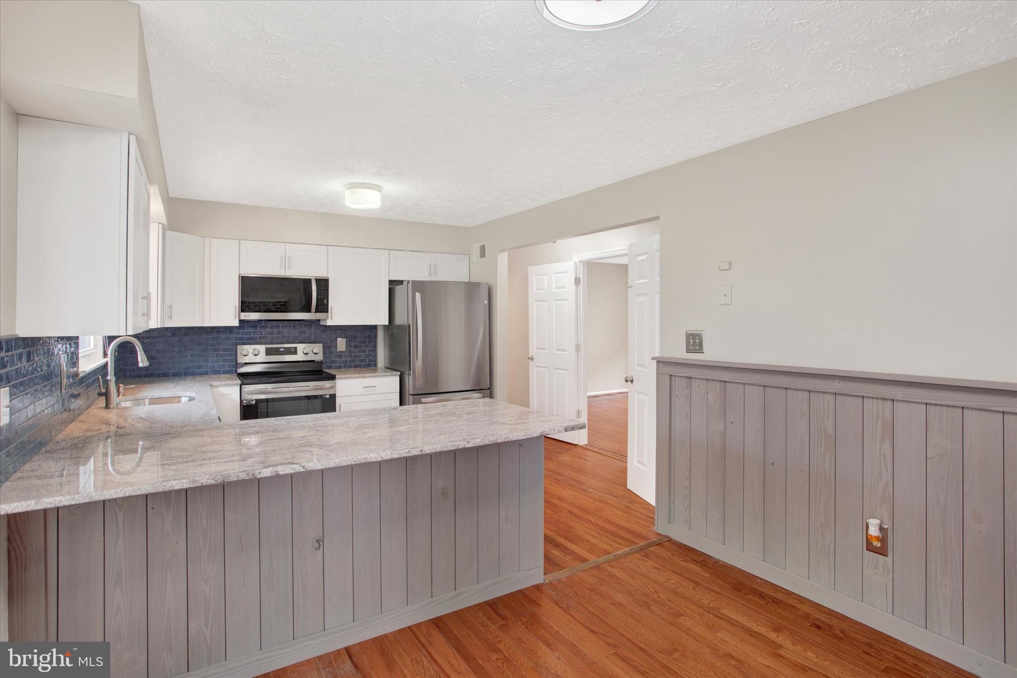 VILLAGE OF OAK GROVE - Residential