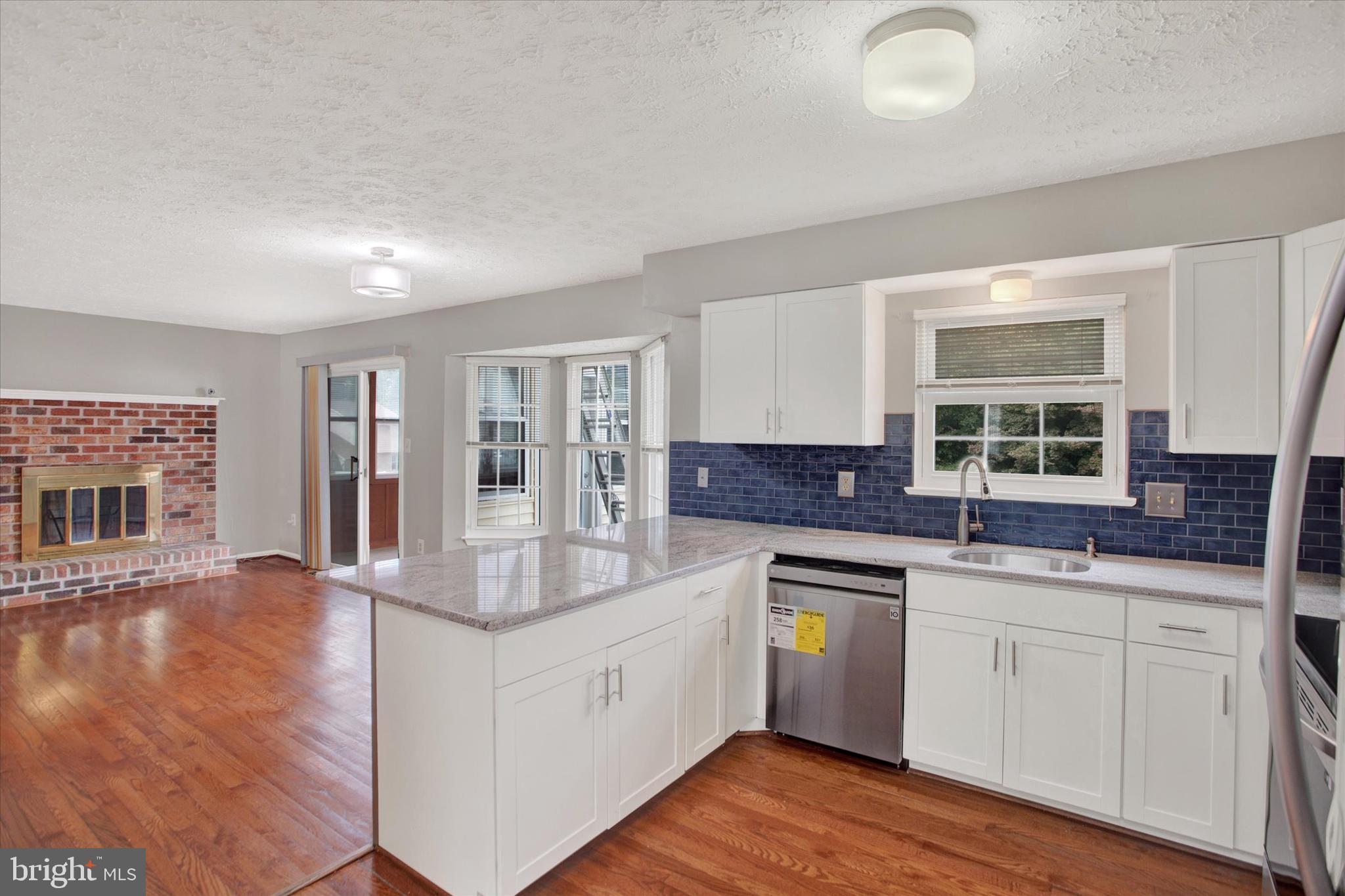 VILLAGE OF OAK GROVE - Residential