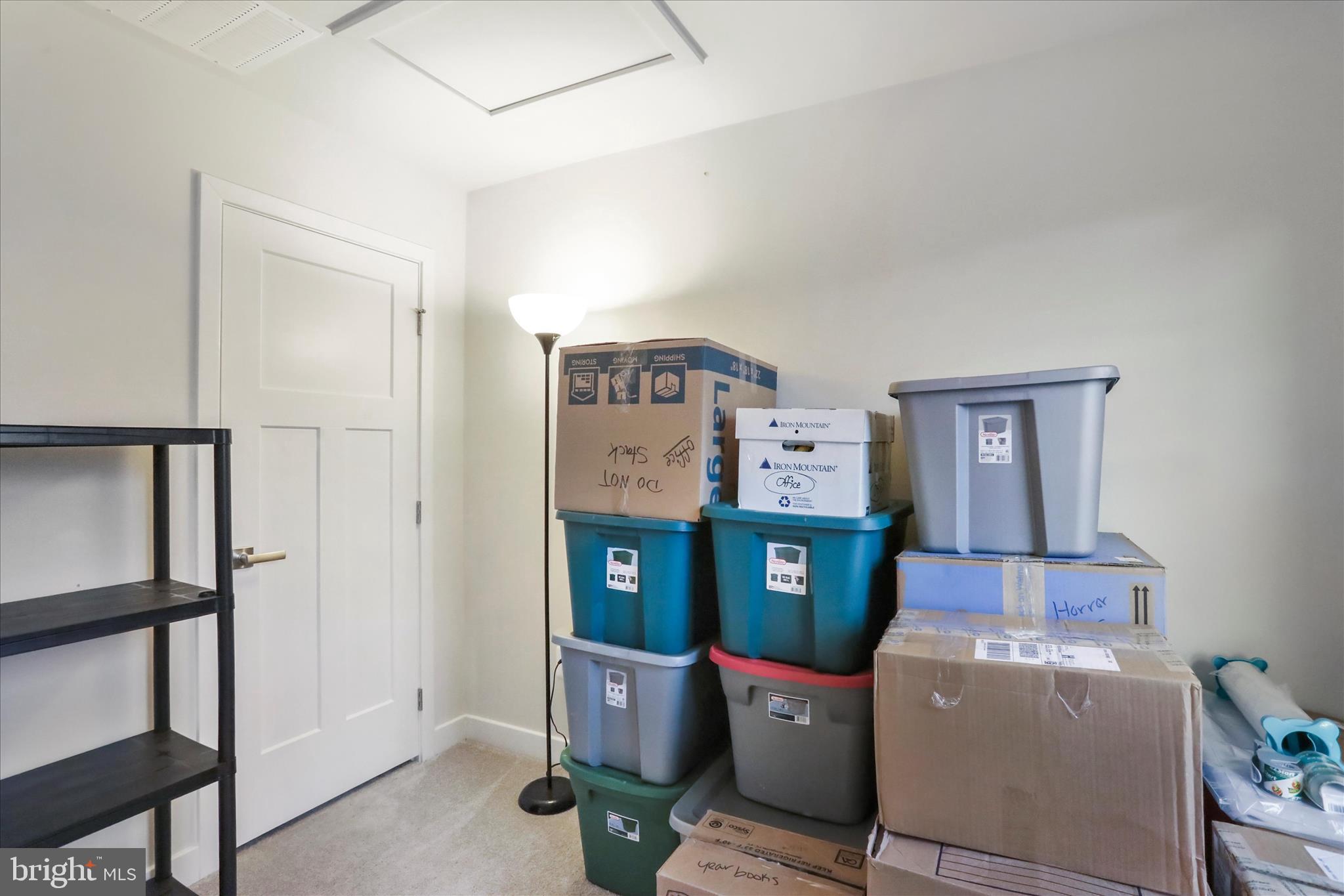 POTOMAC STATION - Residential