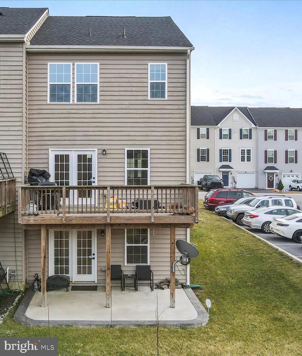 POTOMAC STATION - Residential