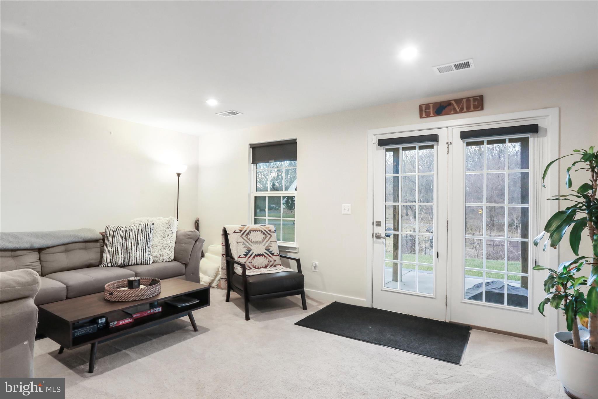 POTOMAC STATION - Residential