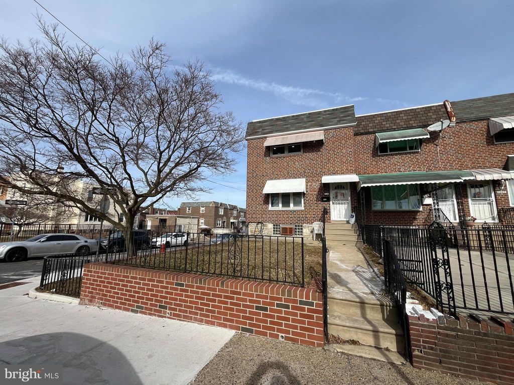 Photo of 1113 E Hunting Park Avenue #1ST FLOOR, PHILADELPHIA, PA 19124 (MLS # PAPH2578080)