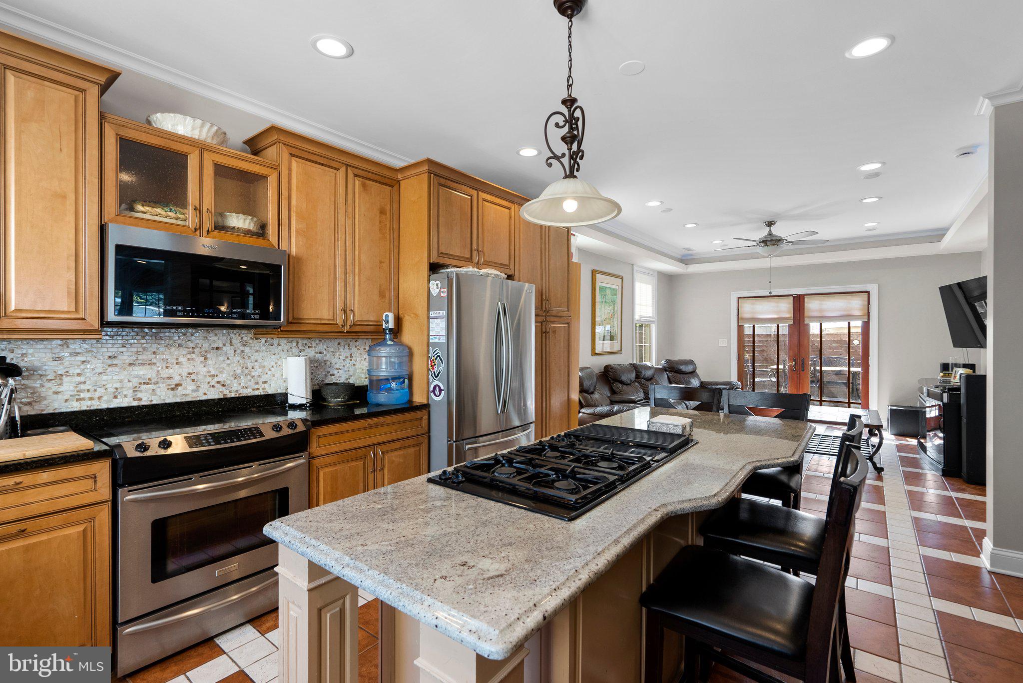 GREENWOOD KNOLLS - Residential