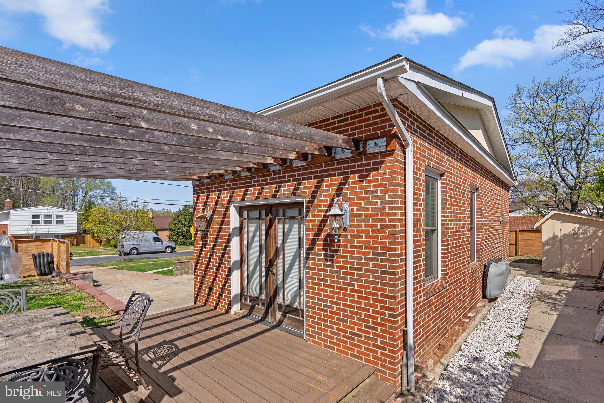 GREENWOOD KNOLLS - Residential