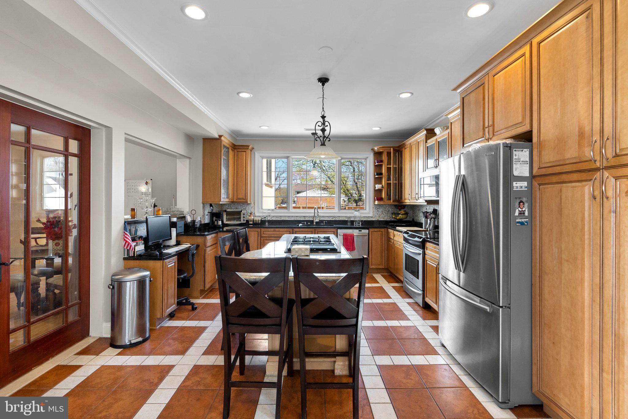 GREENWOOD KNOLLS - Residential