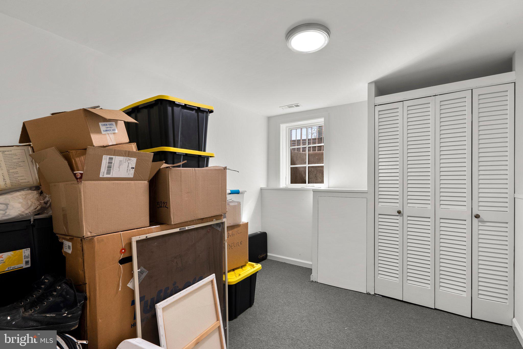 GREENWOOD KNOLLS - Residential