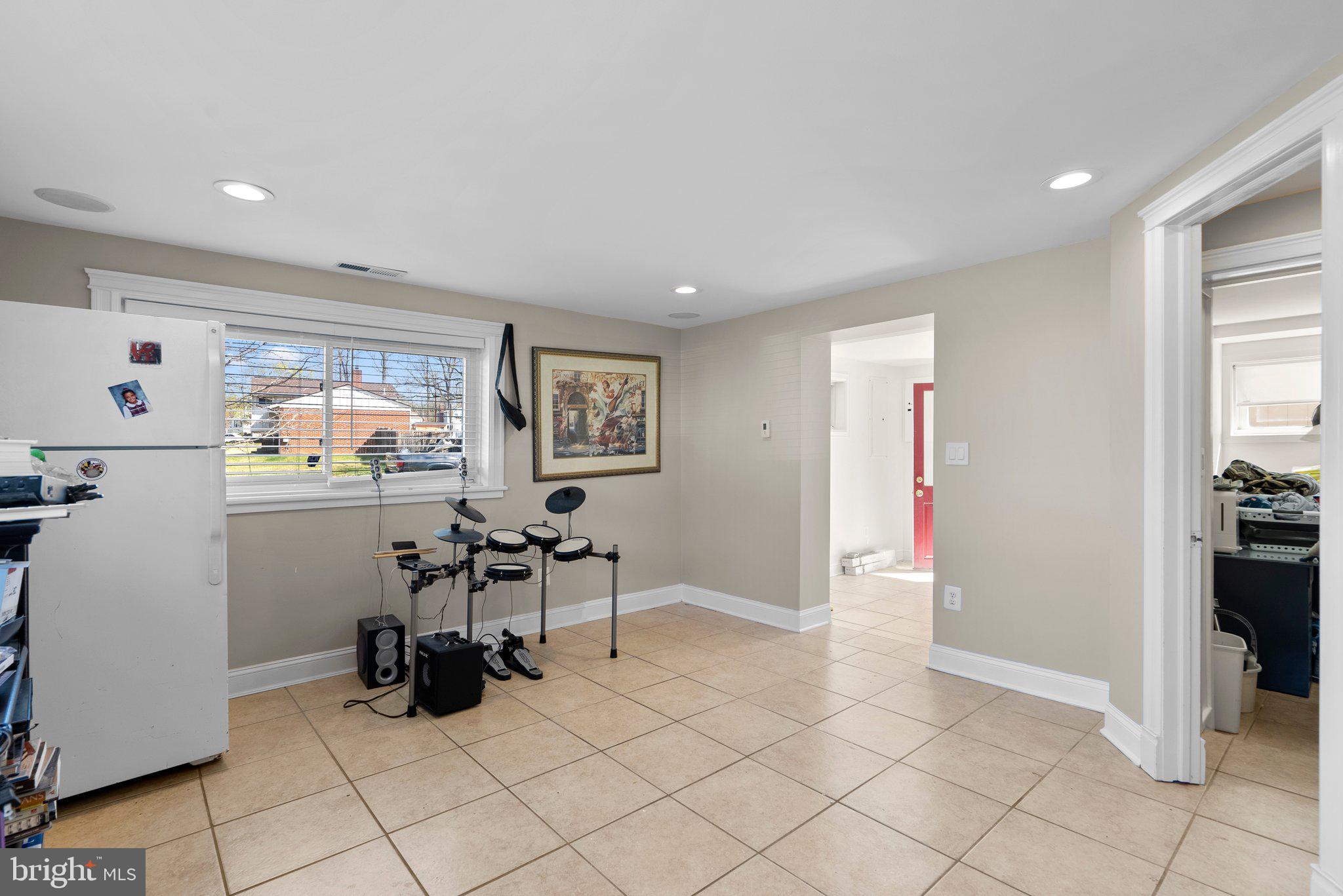 GREENWOOD KNOLLS - Residential