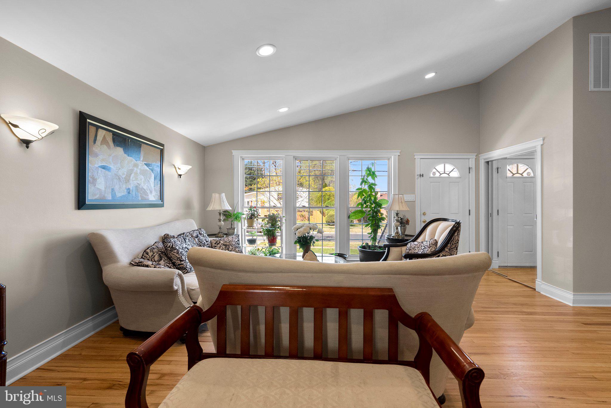 GREENWOOD KNOLLS - Residential