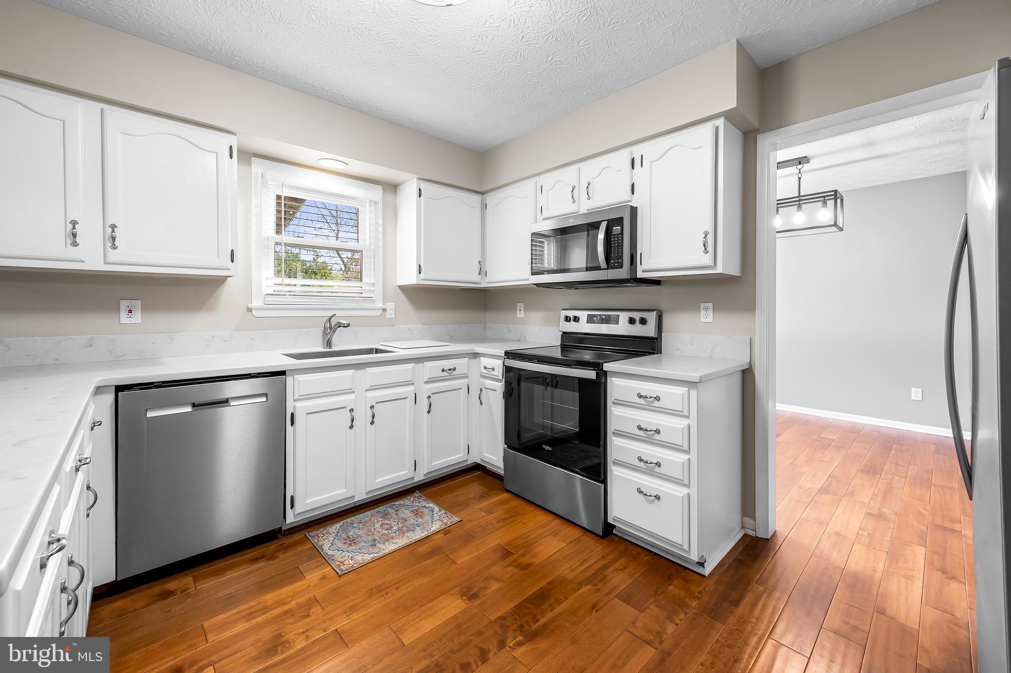 BAY VIEW ESTATES - Residential