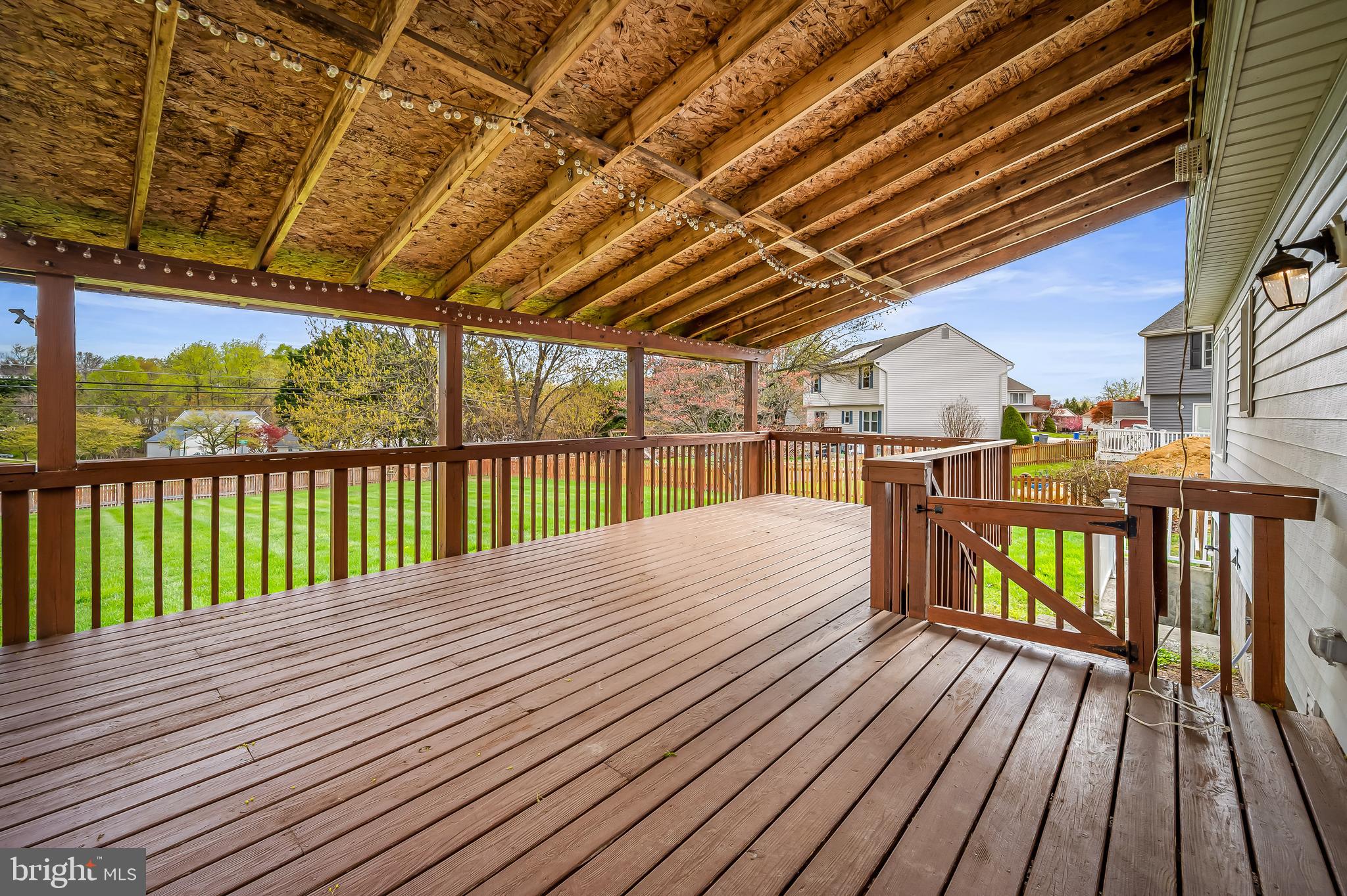 228 HEATHER WAY