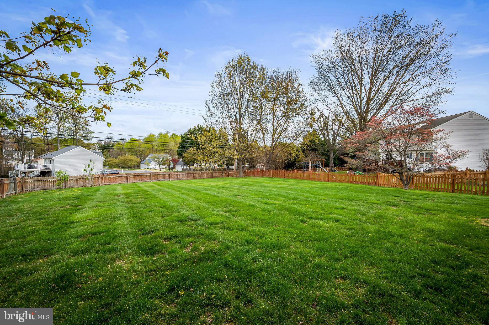 228 HEATHER WAY