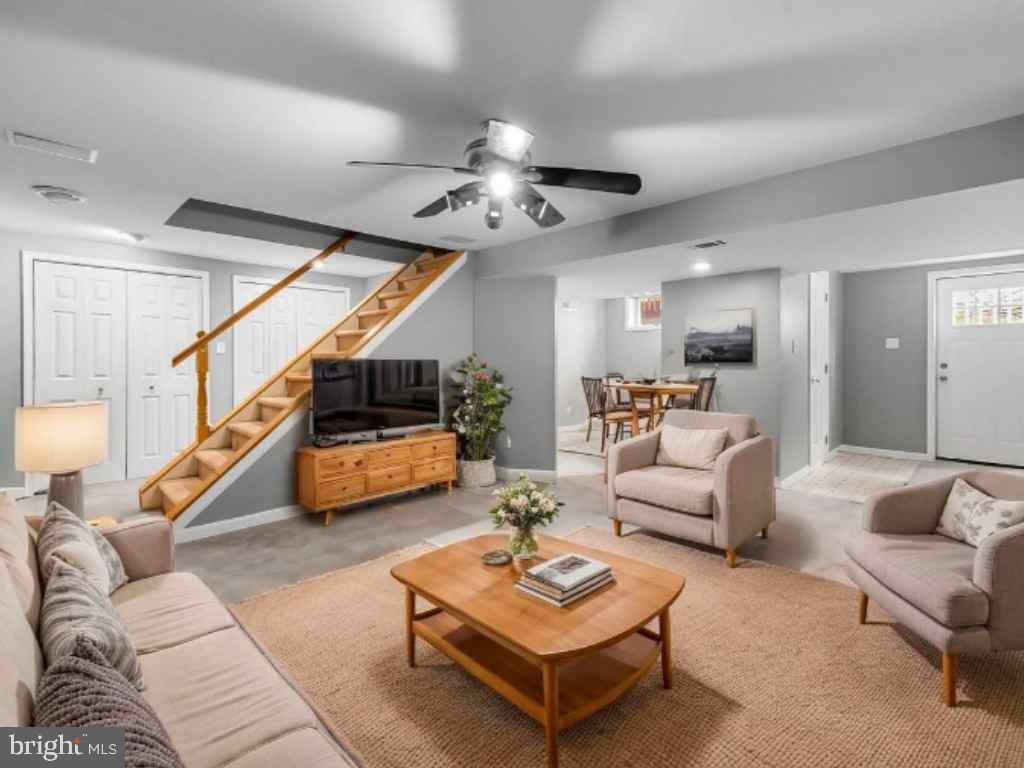 BAY VIEW ESTATES - Residential