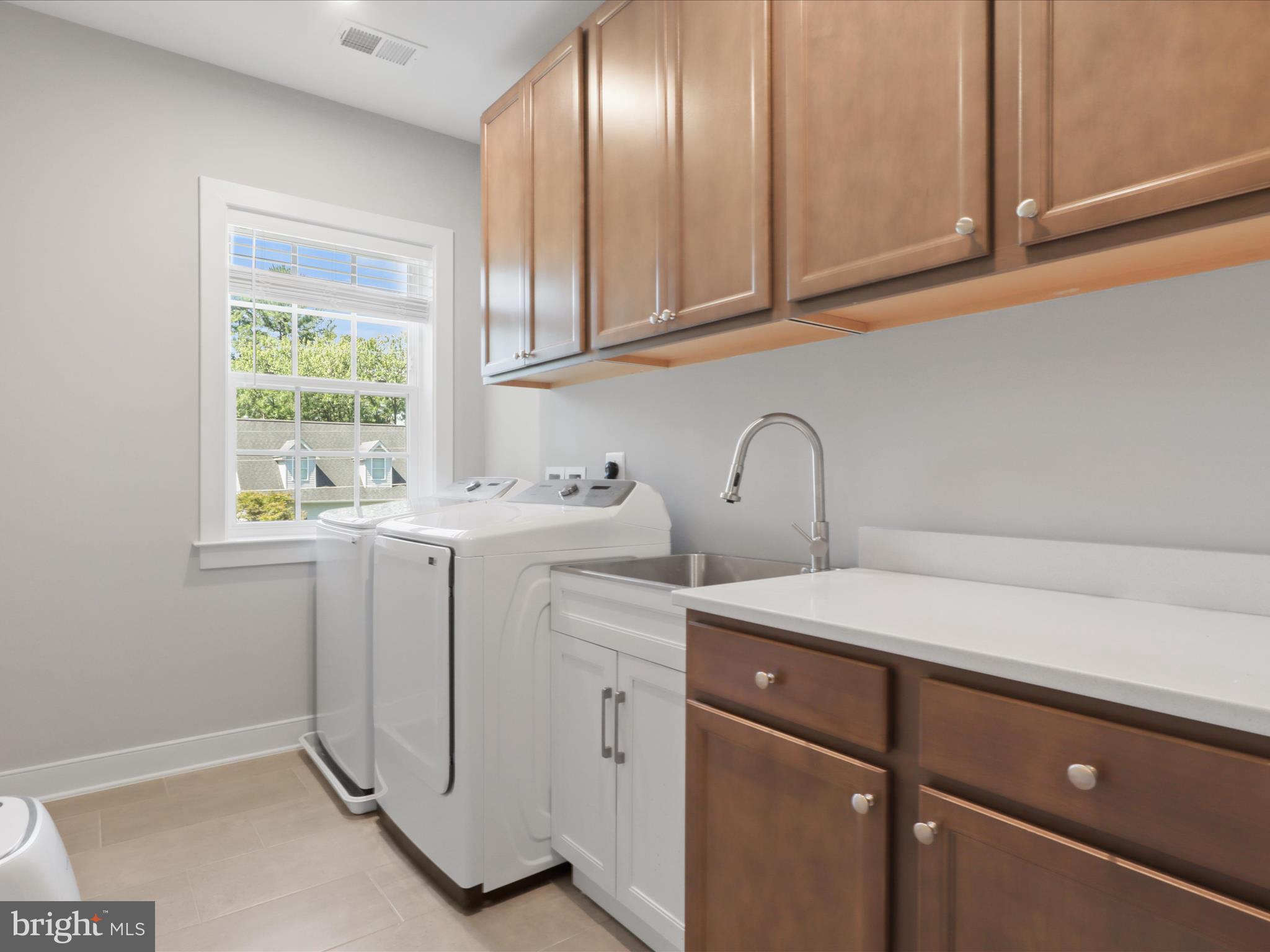 VIENNA WOODS - Residential