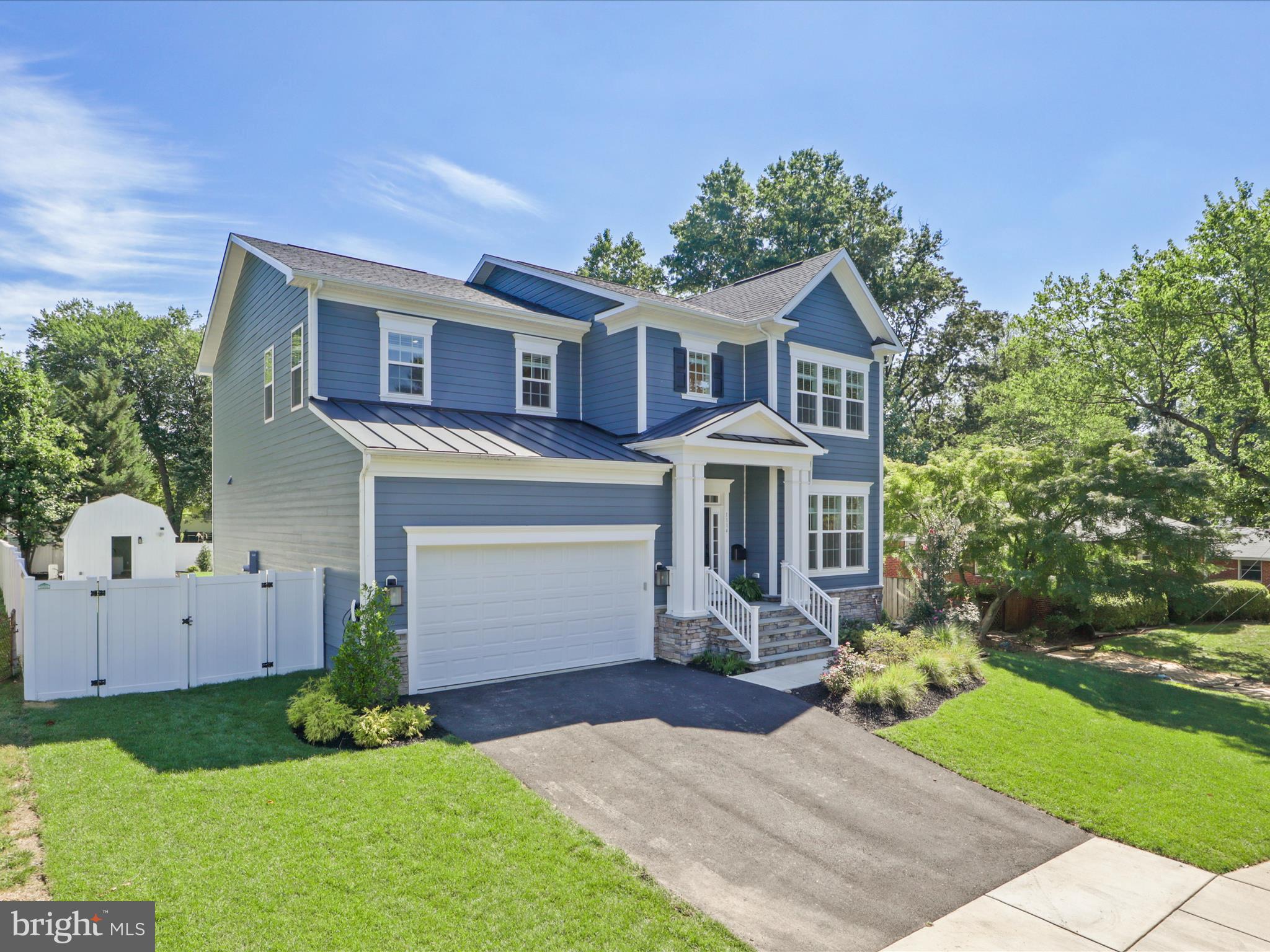 VIENNA WOODS - Residential