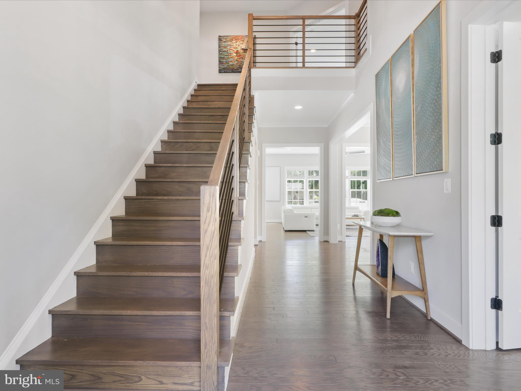 VIENNA WOODS - Residential