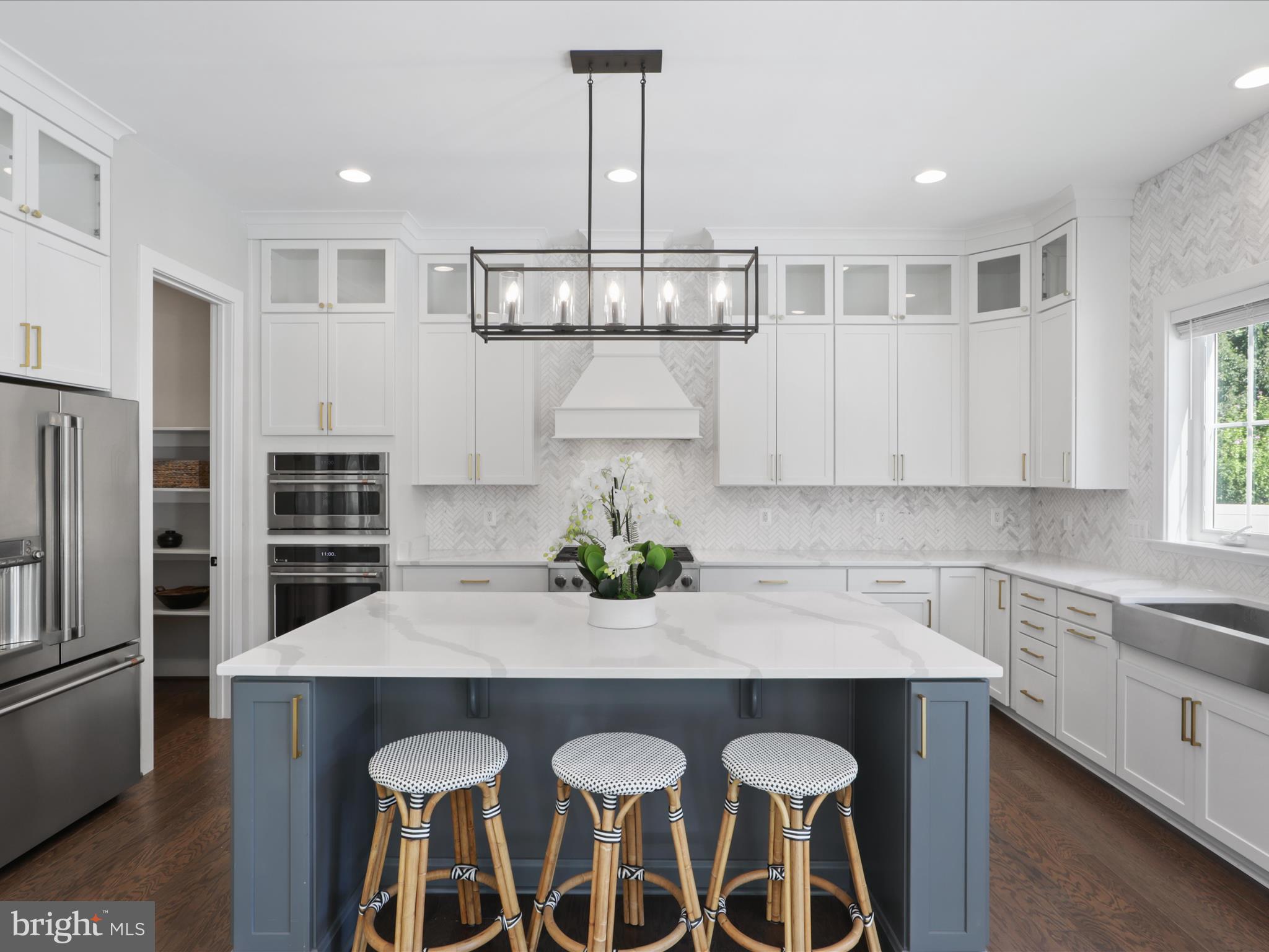 VIENNA WOODS - Residential