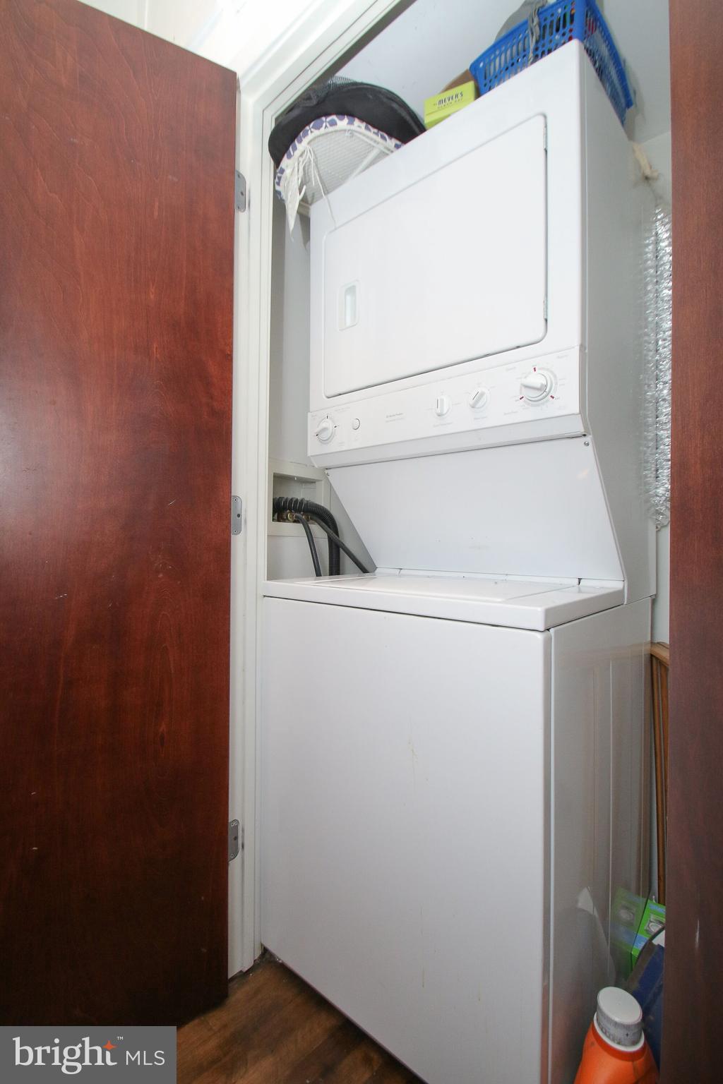 HAWTHORNE - Residential