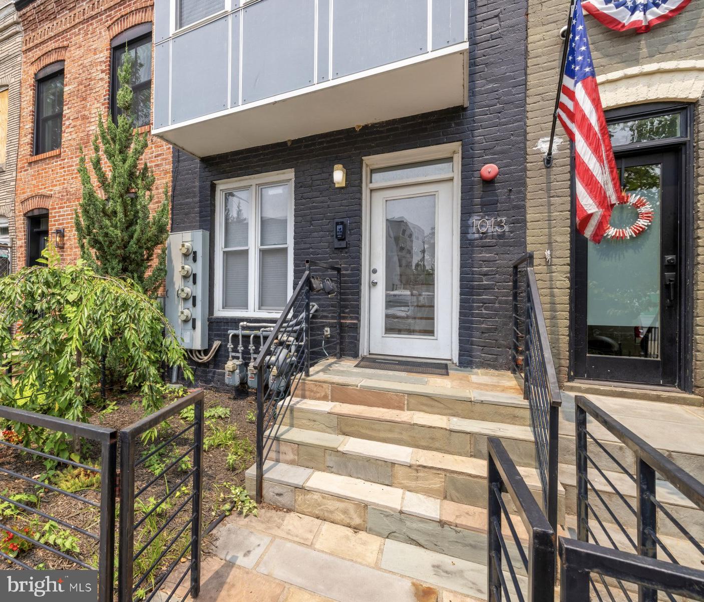 1013 V STREET NW 2