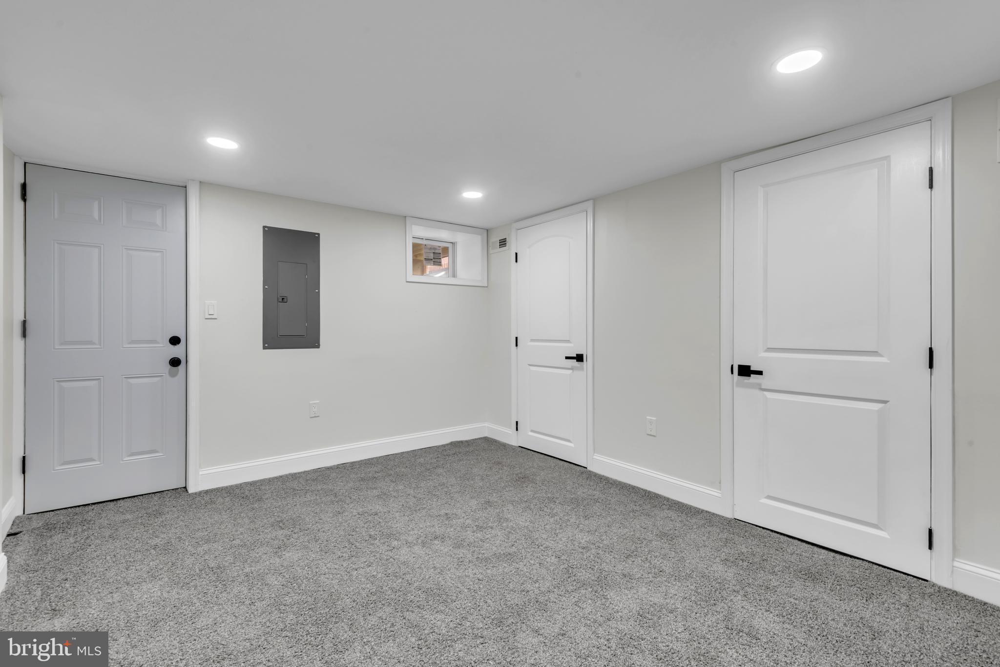 GREENSPRING - Residential