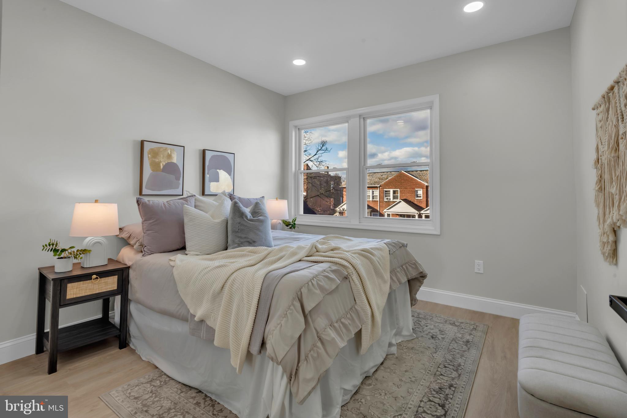 GREENSPRING - Residential