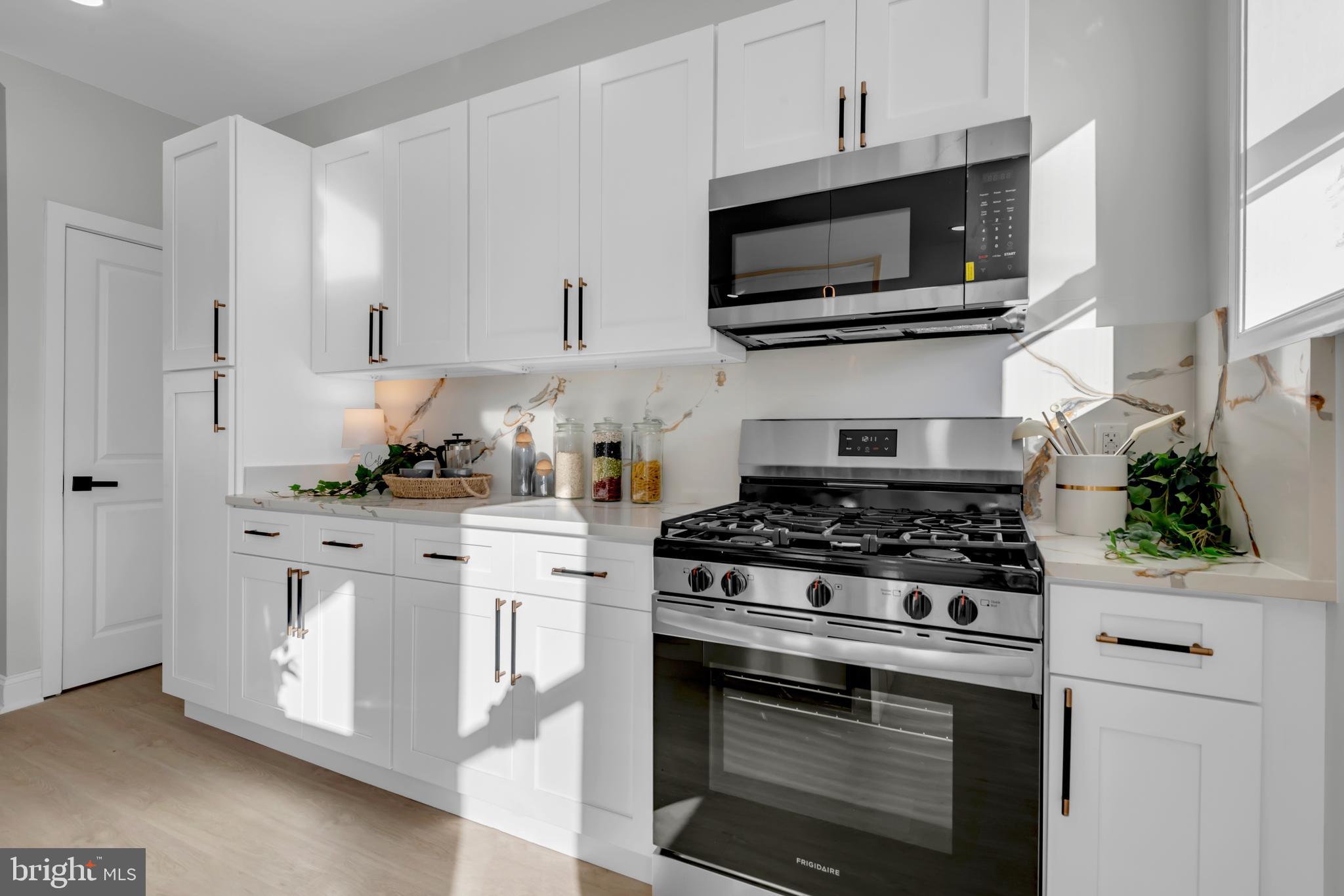 GREENSPRING - Residential