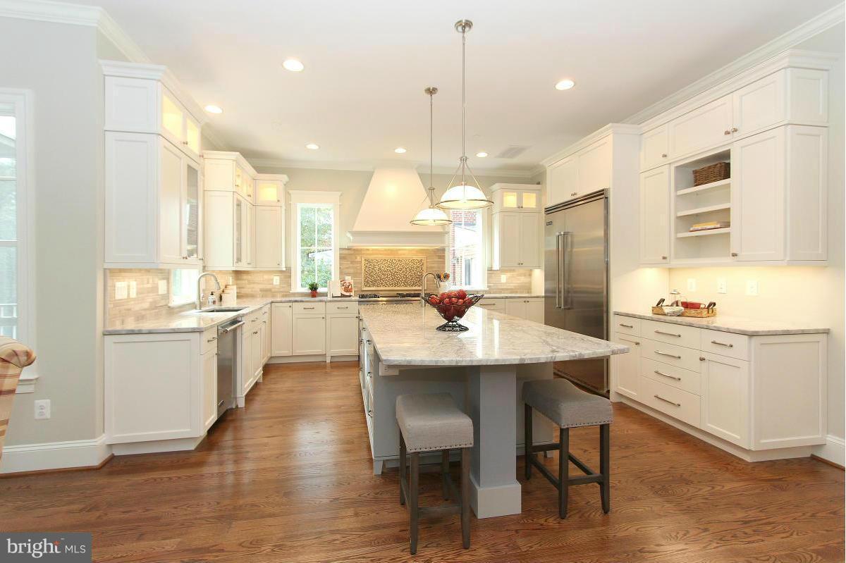 BRADMOOR - Residential