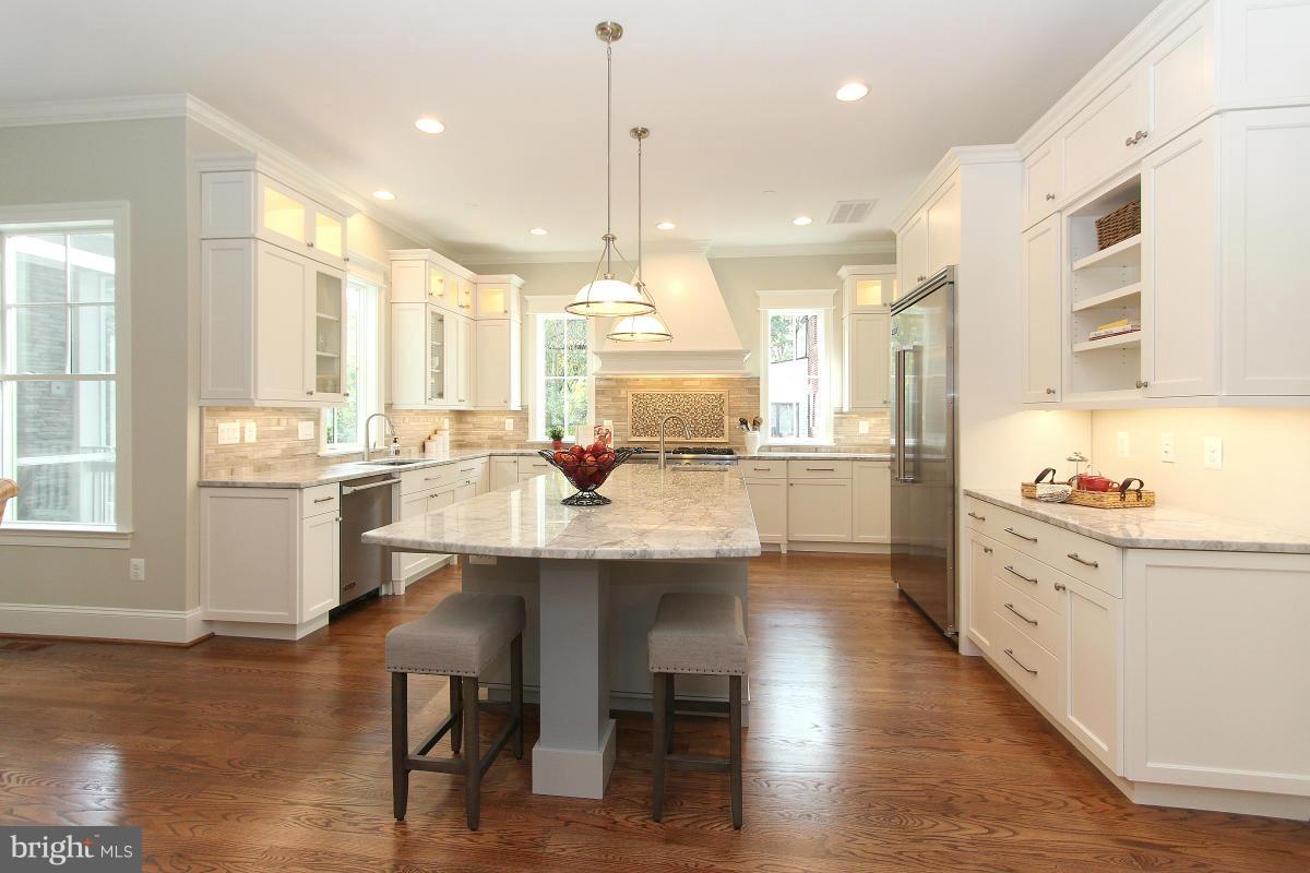 BRADMOOR - Residential