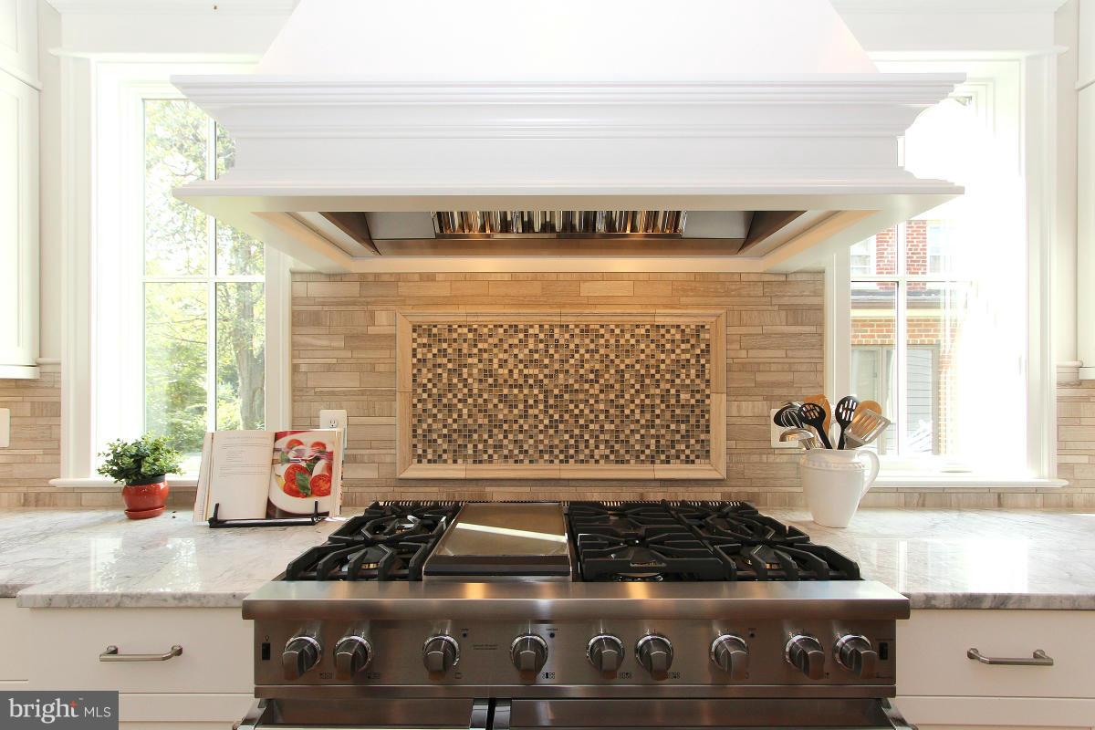 BRADMOOR - Residential