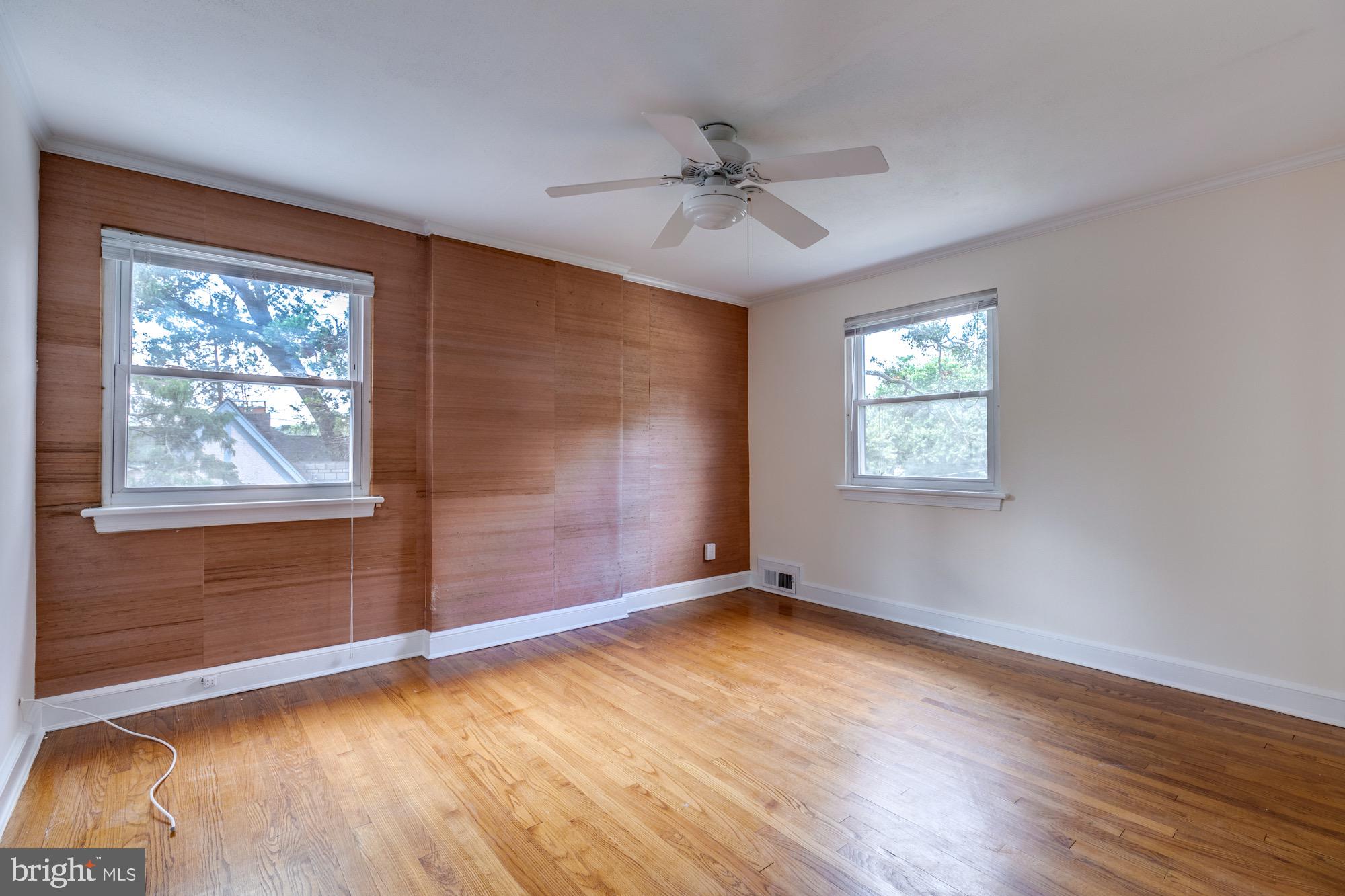 OAKCREST - Residential Lease