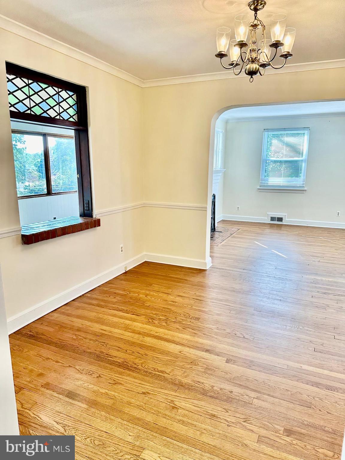 OAKCREST - Residential Lease