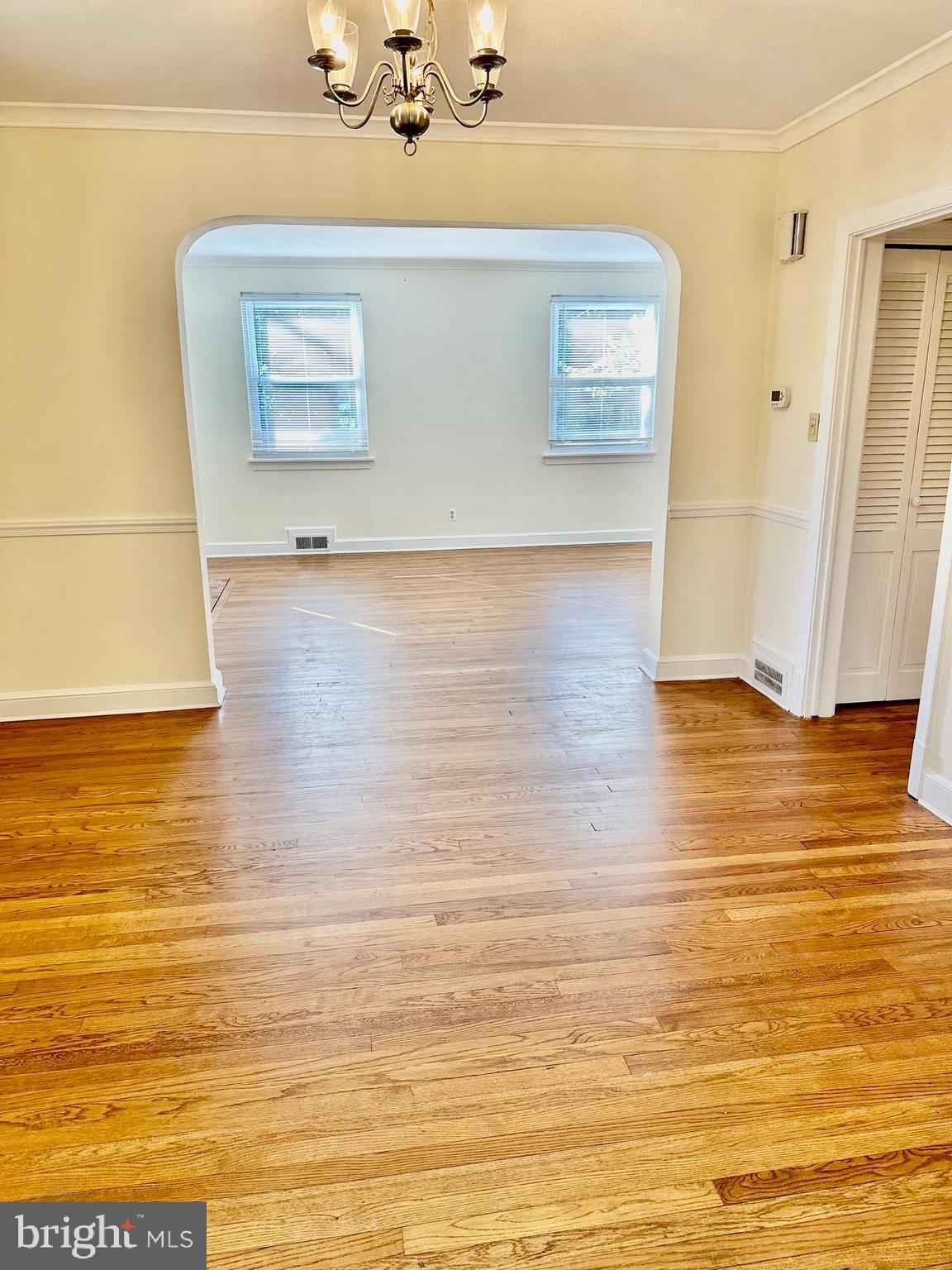 OAKCREST - Residential Lease