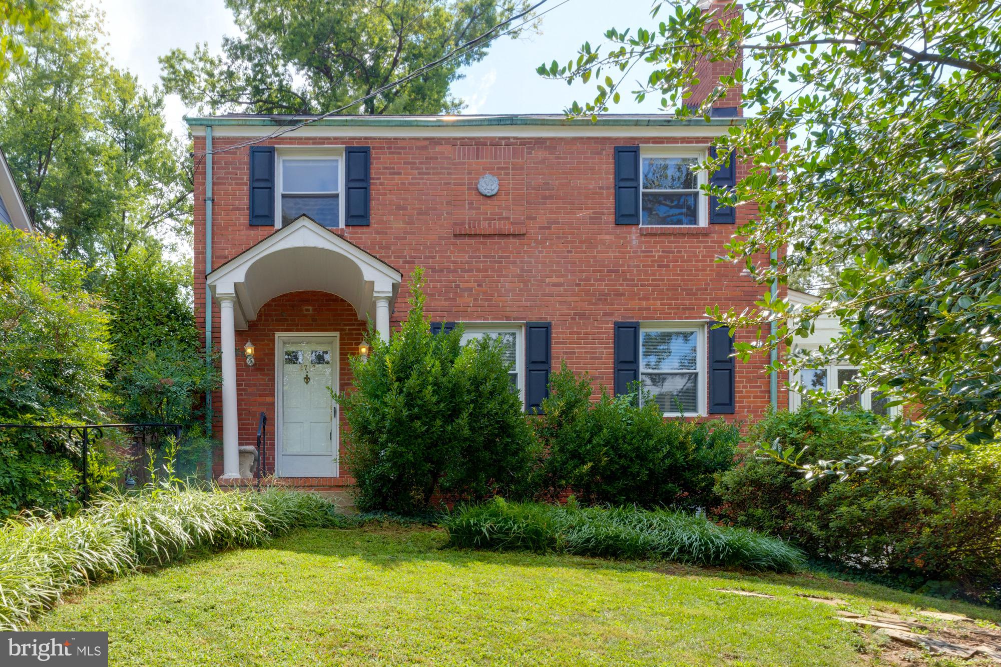 OAKCREST - Residential Lease