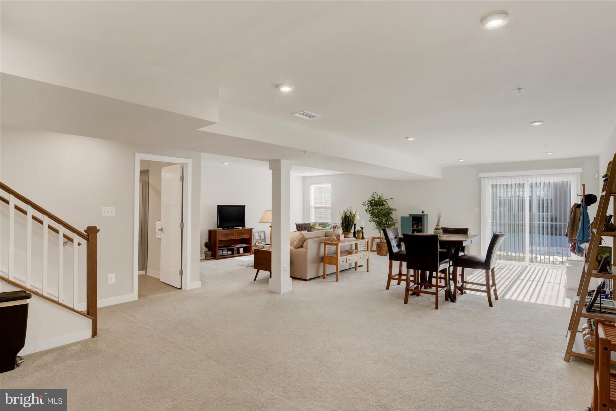 BLUE RIDGE PARK - Residential