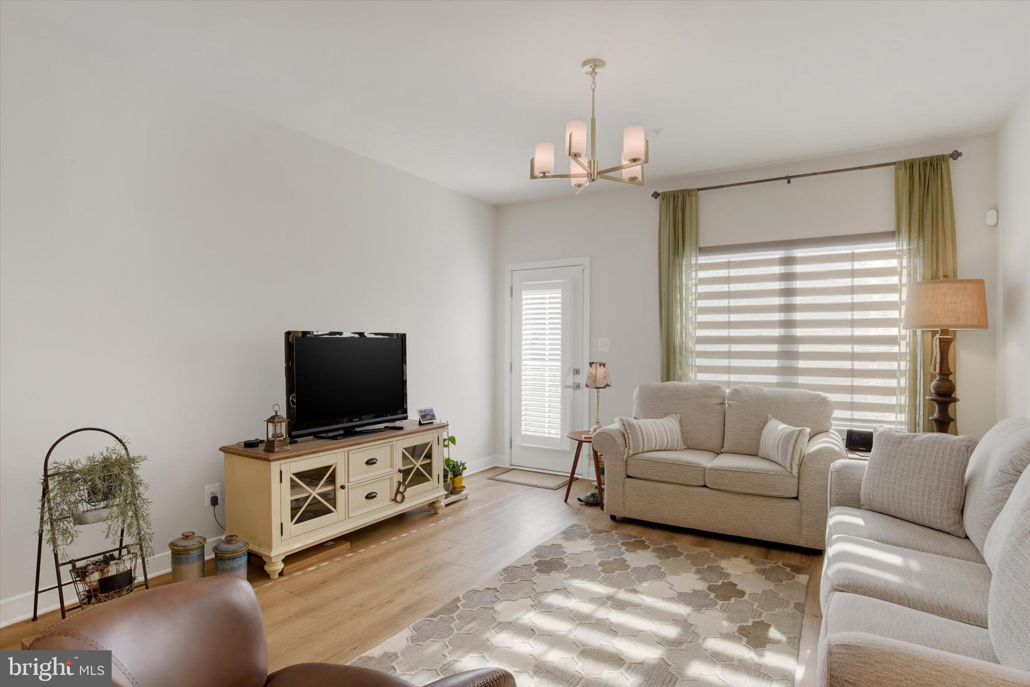 BLUE RIDGE PARK - Residential