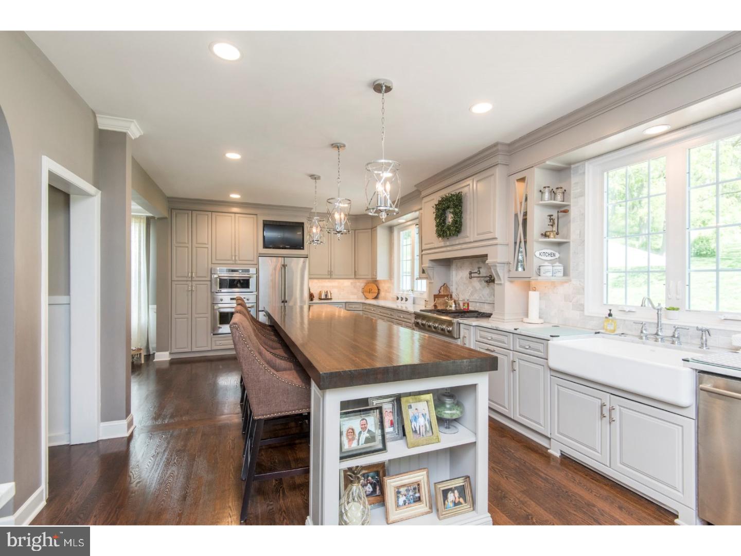 THE PINES - Residential