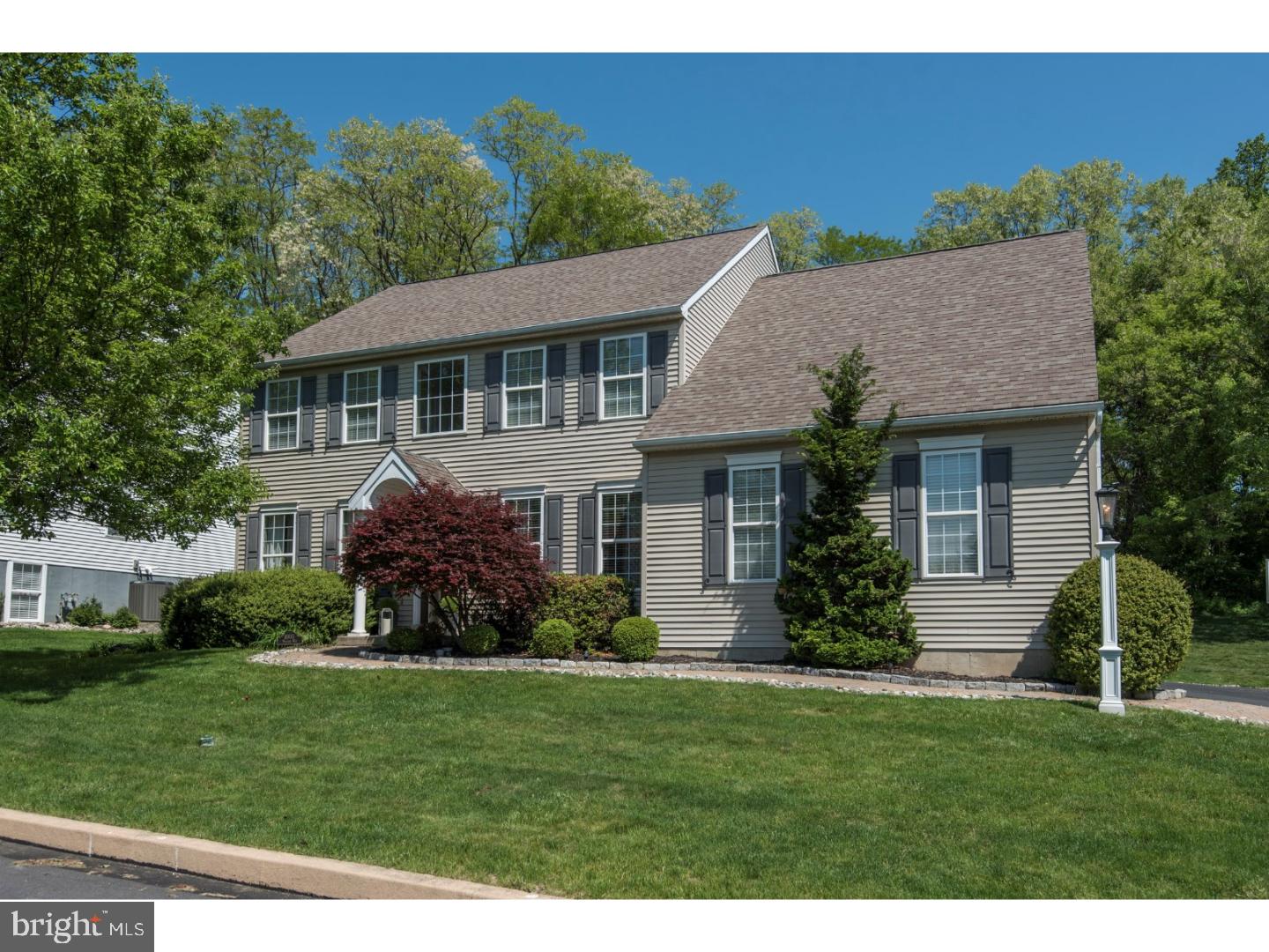 THE PINES - Residential