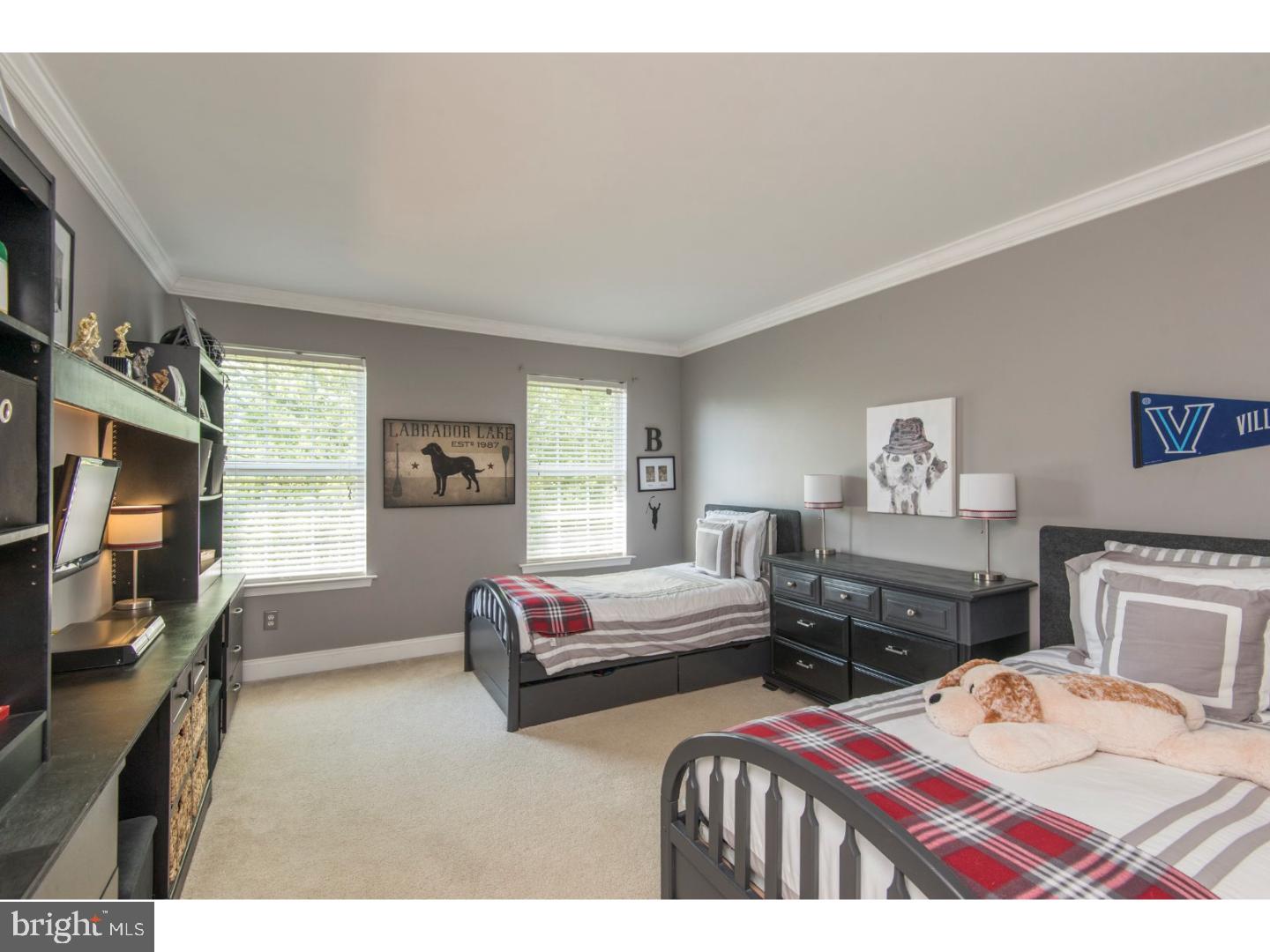 THE PINES - Residential